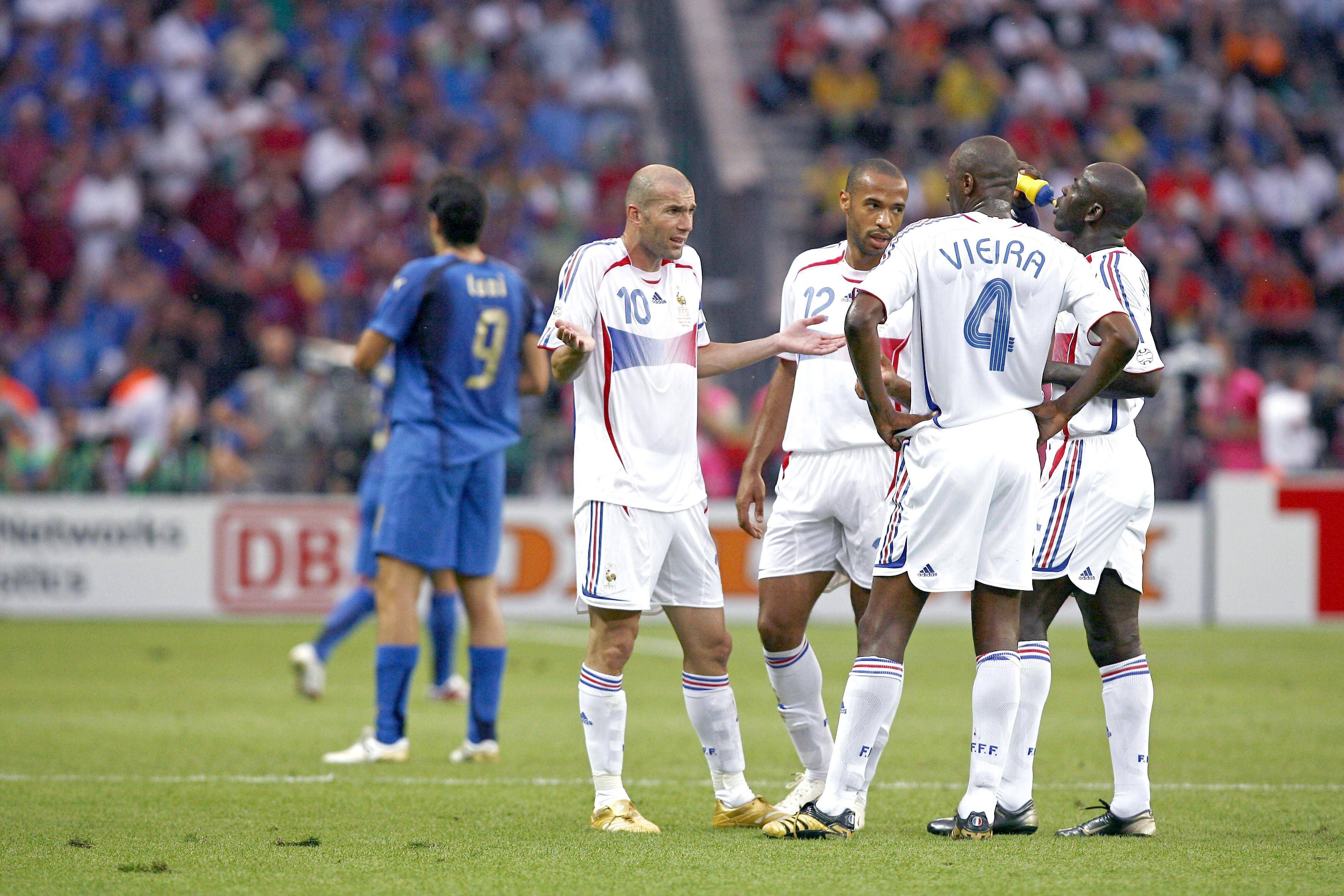 Zinedine Zidane, Thierry Henry, Patrick Vieira und Lilian Thuram beim WM-Finale.
