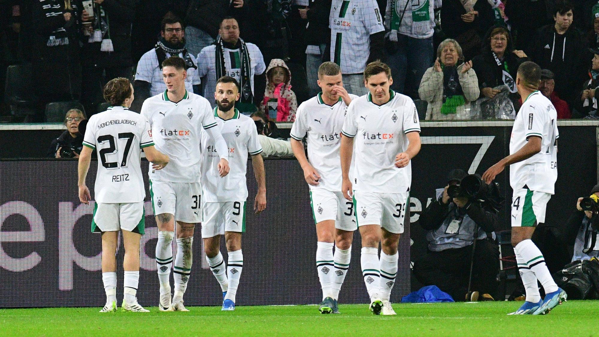 Borussia-Spieler beim Torjubel.