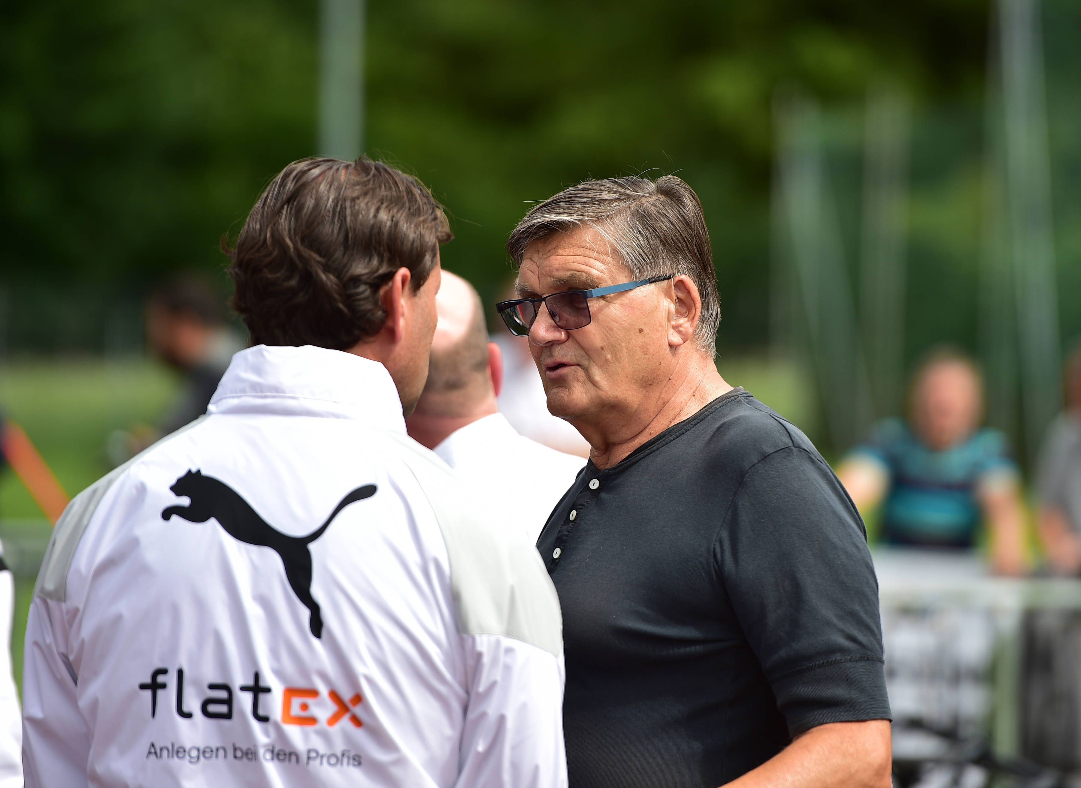 Hans Meyer im Gespräch mit Gerardo Seoane.
