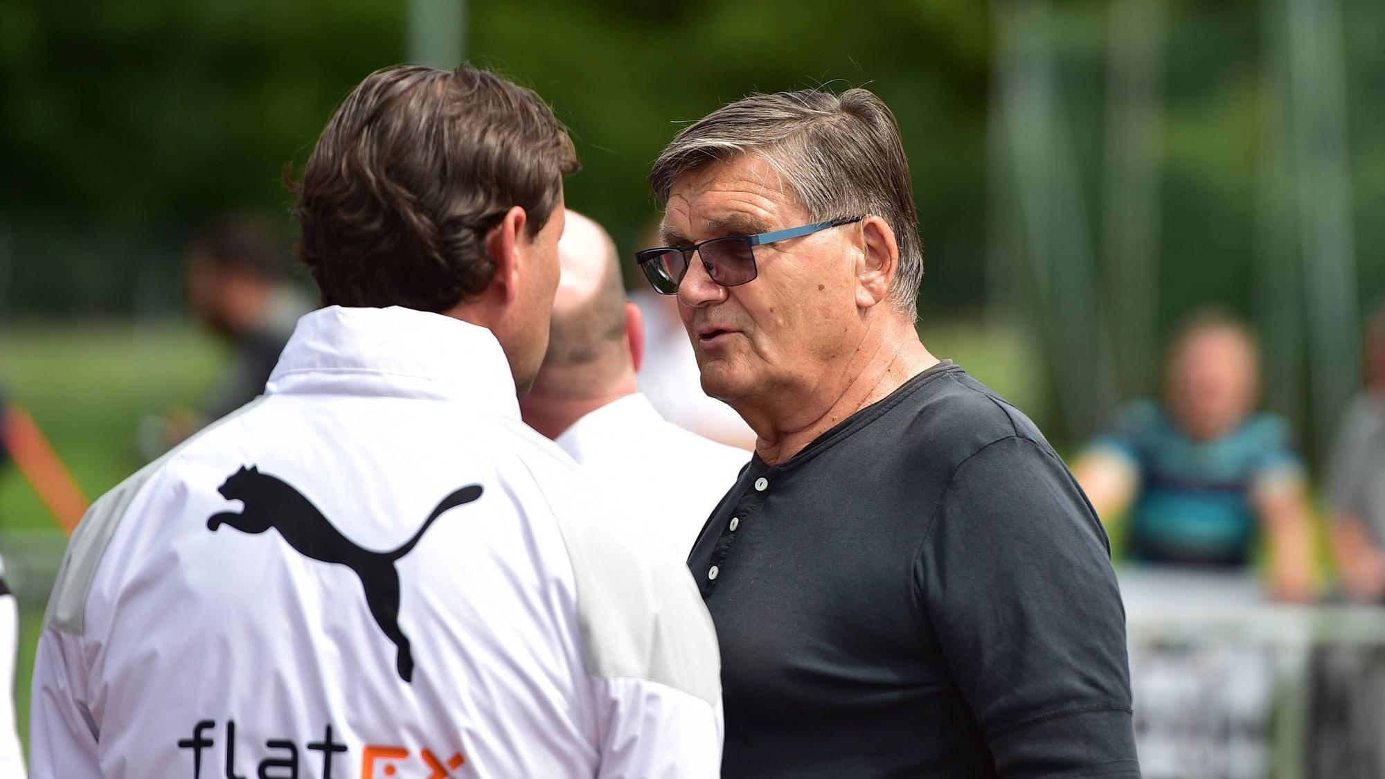 Hans Meyer im Gespräch mit Gerardo Seoane.
