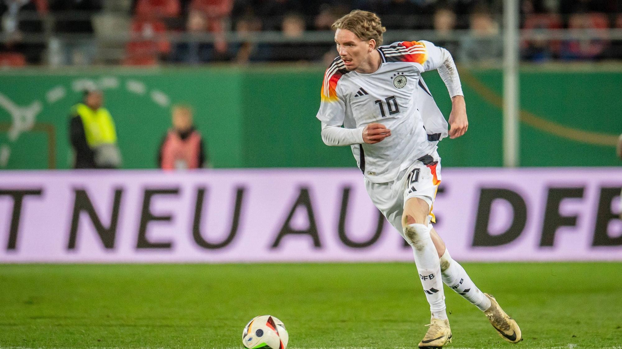 Nick Woltemade im DFB-Trikot.