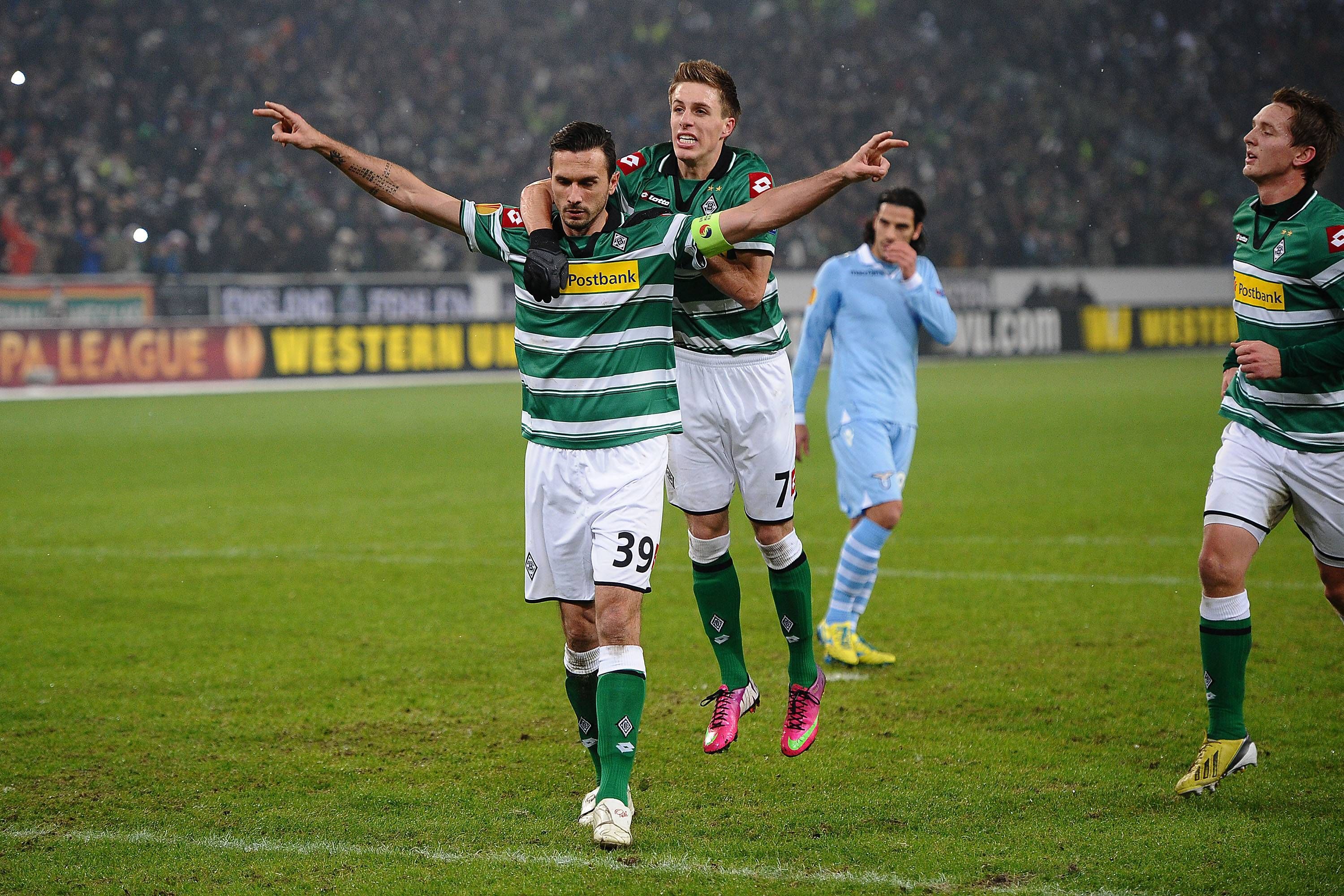 Martin Stranzl und Patrick Herrmann beim Torjubel.