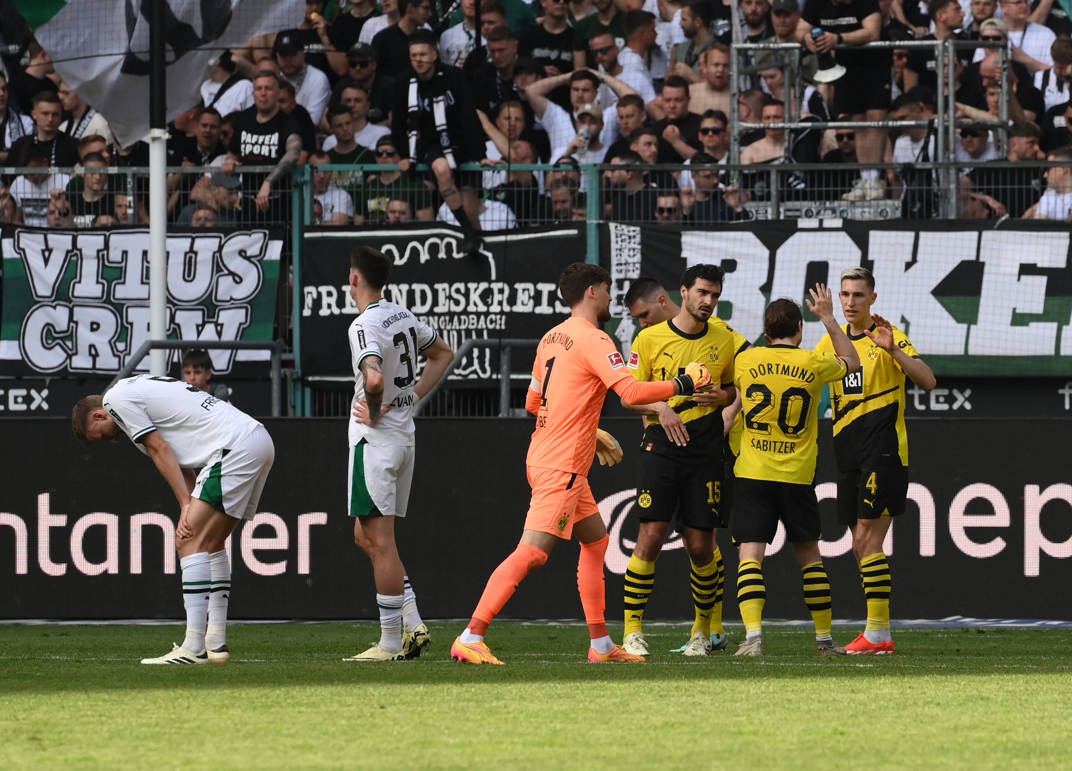 Profis von Borussia Mönchengladbach nach Niederlage niedergeschlagen.