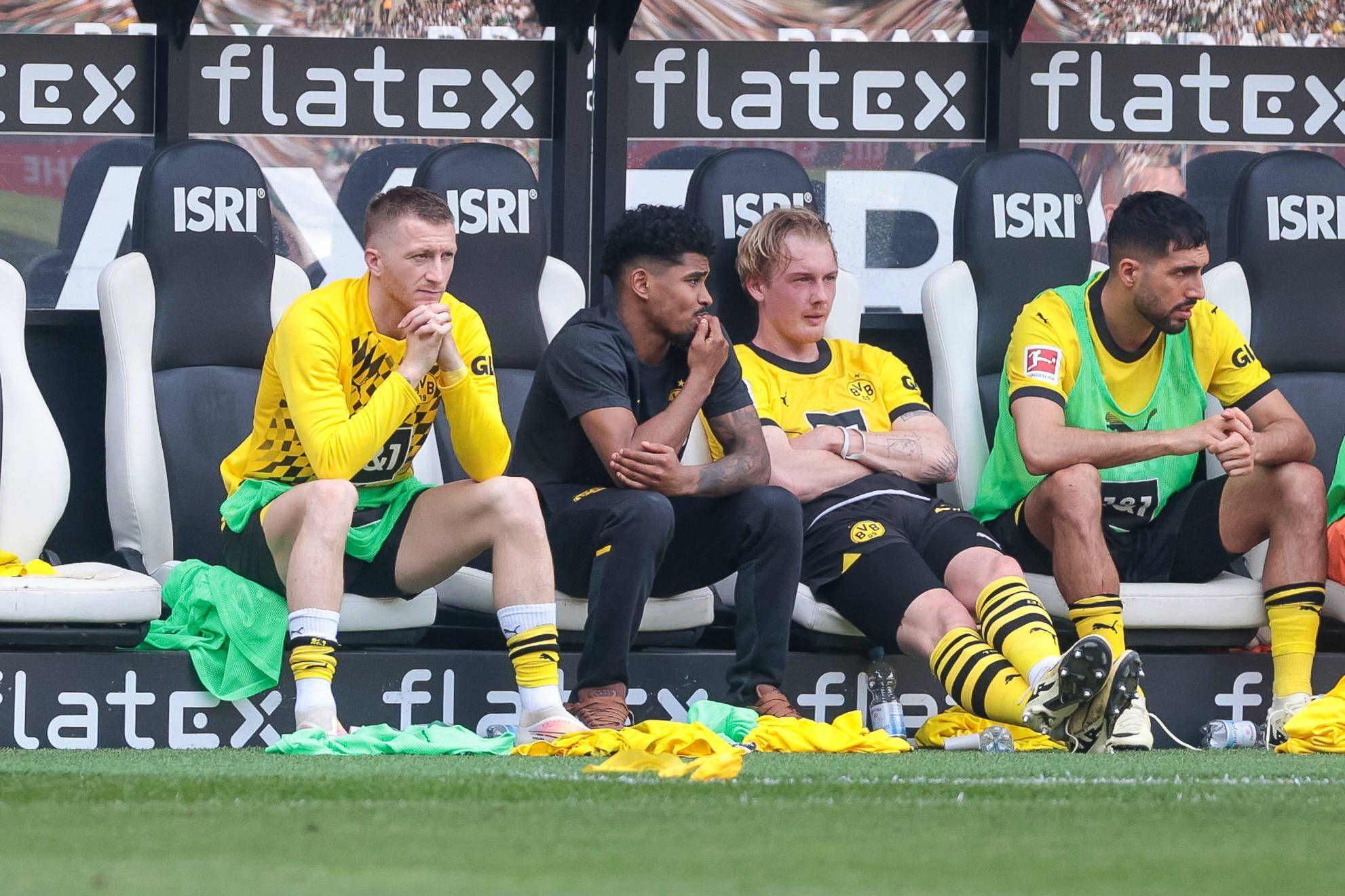 Marco Reus auf der BVB-Ersatzbank.