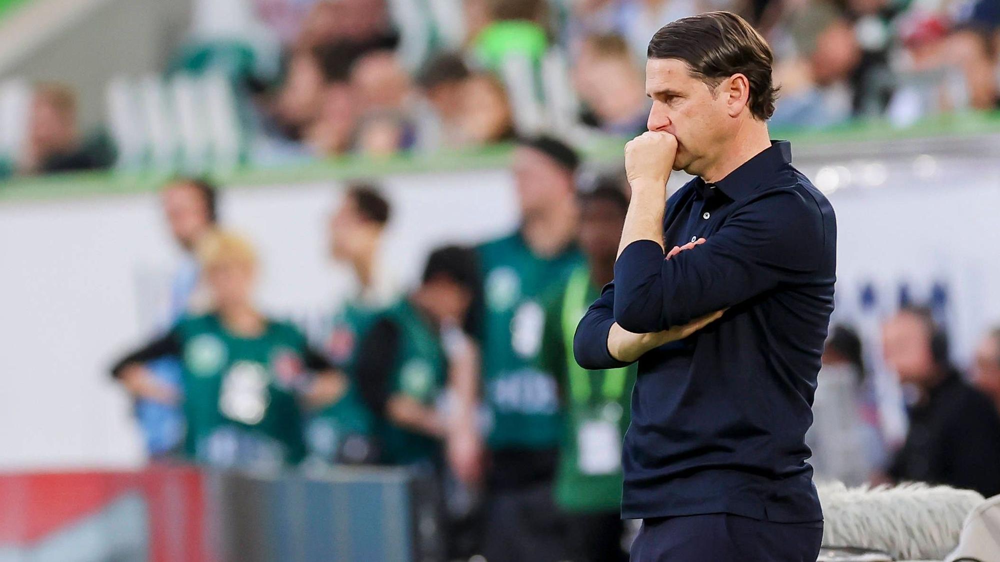 Gerardo Seoane mit kritischem Blick.
