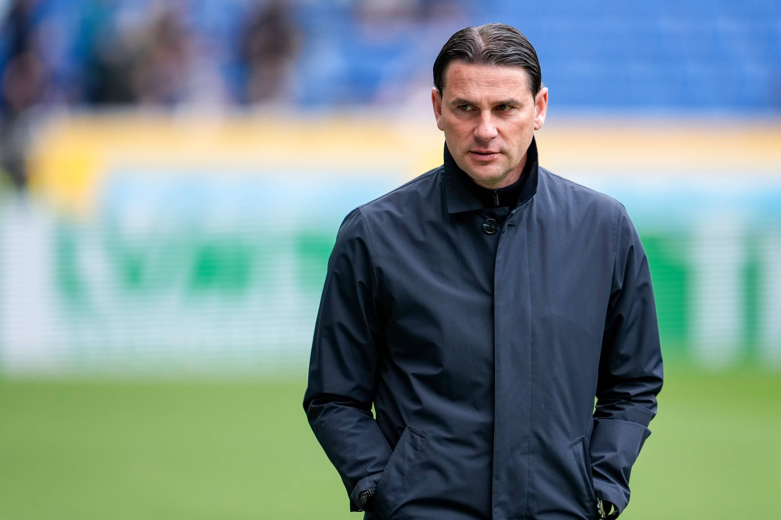 Gerardo Seoane am Spielfeldrand.