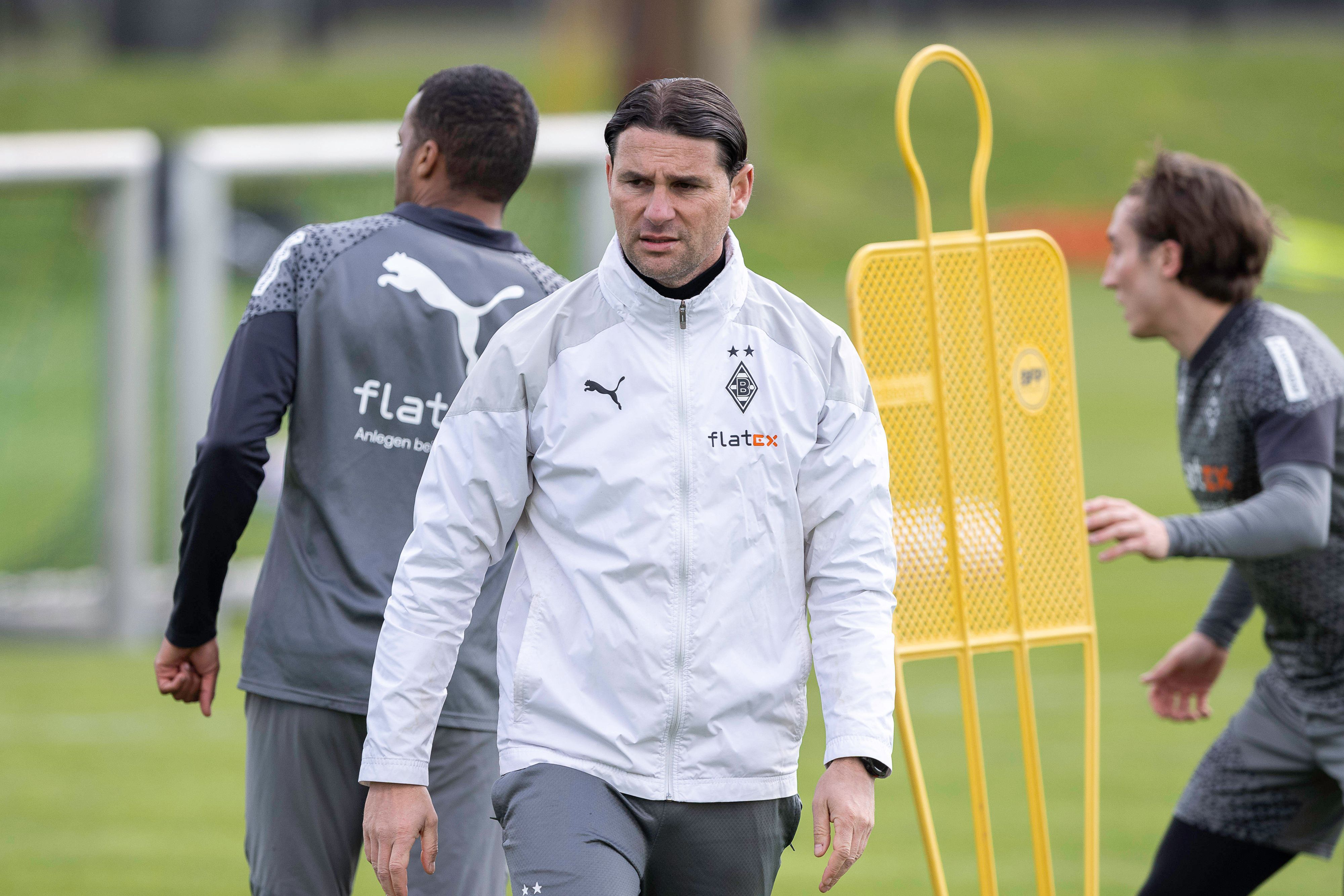 Gerardo Seoane auf dem Trainingsplatz.
