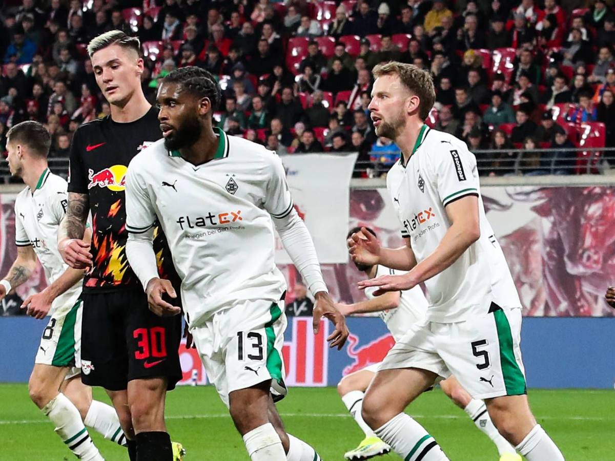 Jordan und Marvin Friedrich im Spiel gegen Leipzig.