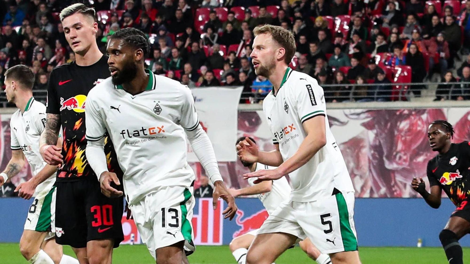 Jordan und Marvin Friedrich im Spiel gegen Leipzig.