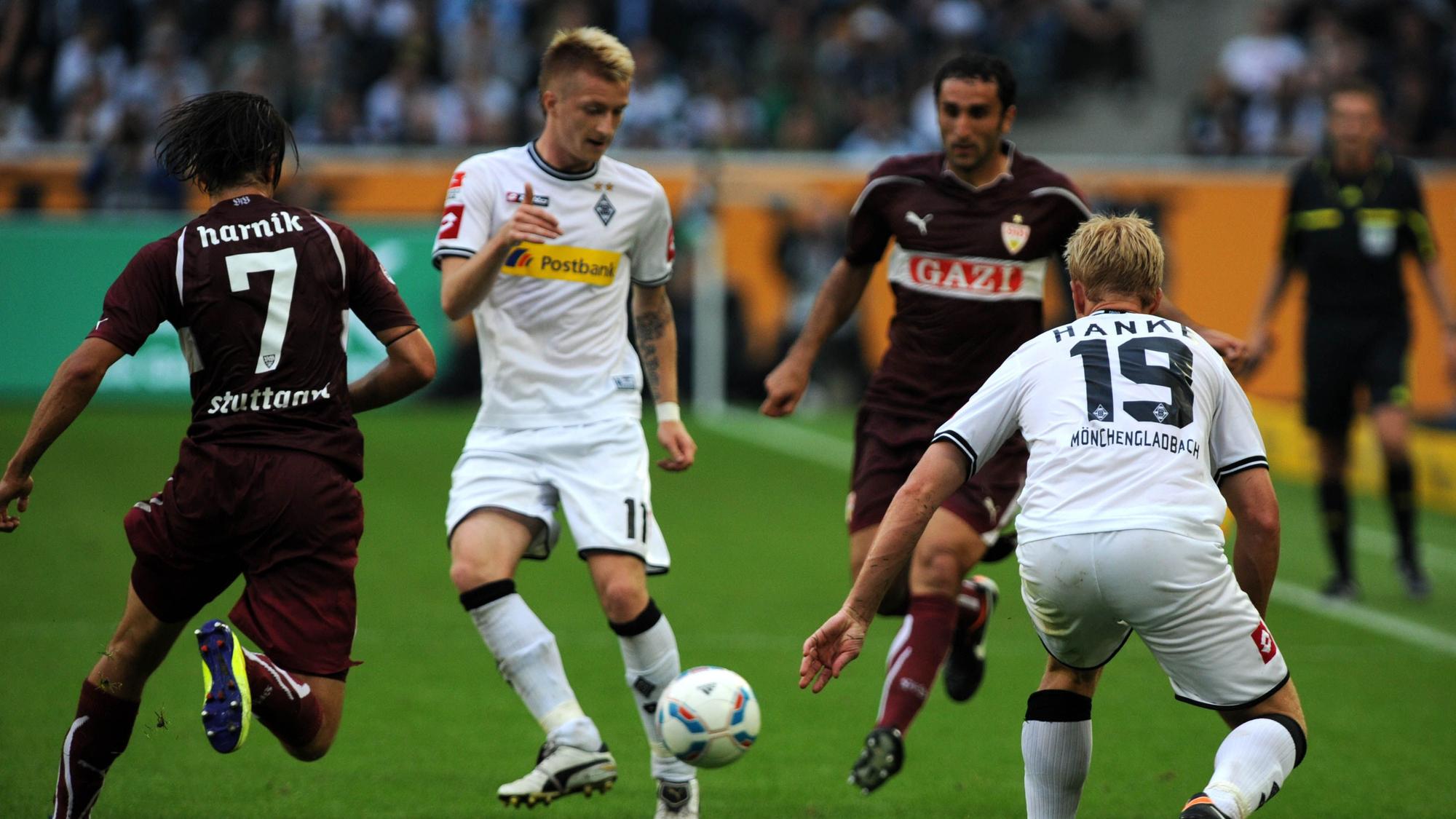 Marco Reus am Ball für Borussia Mönchengladbach gegen Stuttgart.