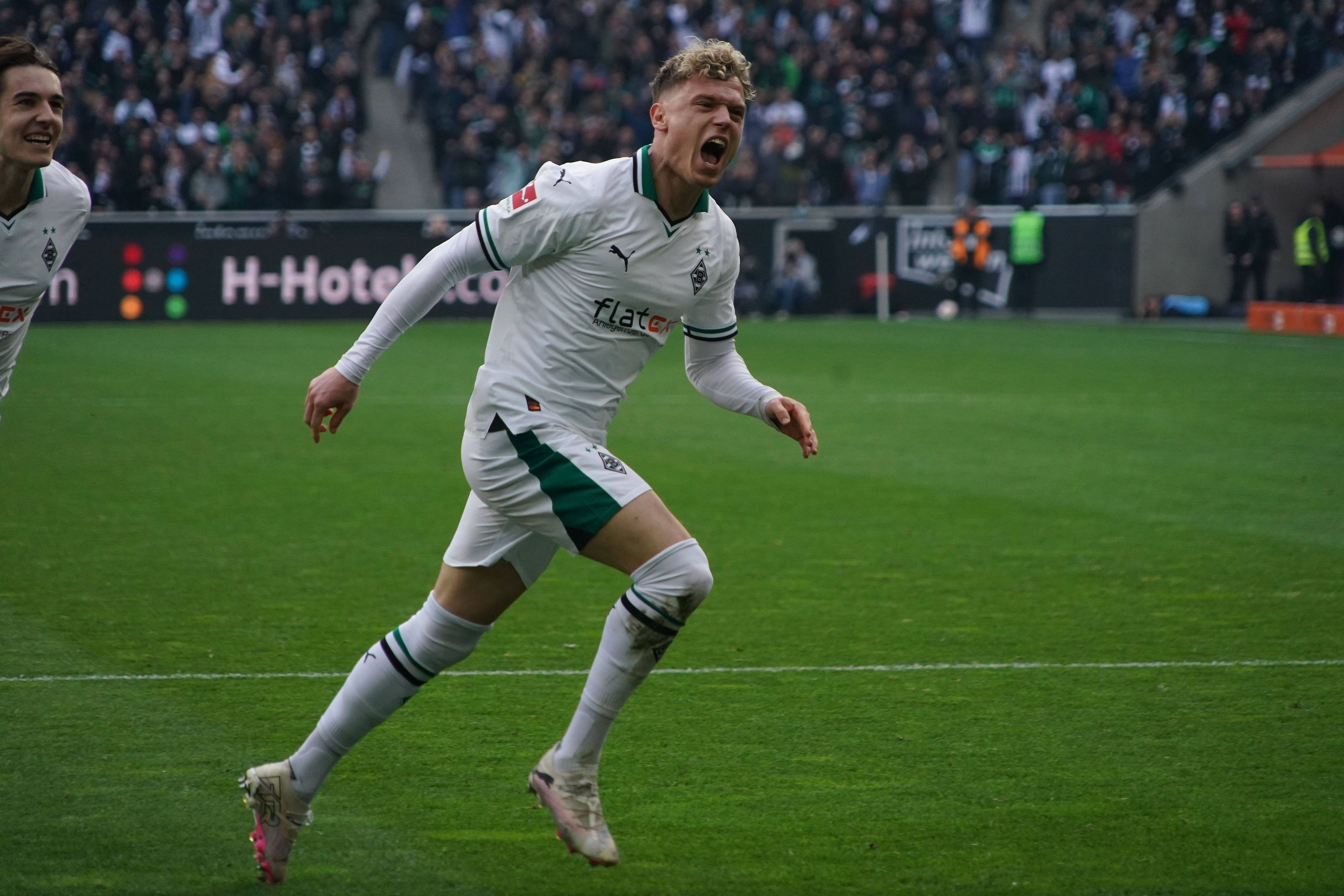 Robin Hack beim Torjubel.