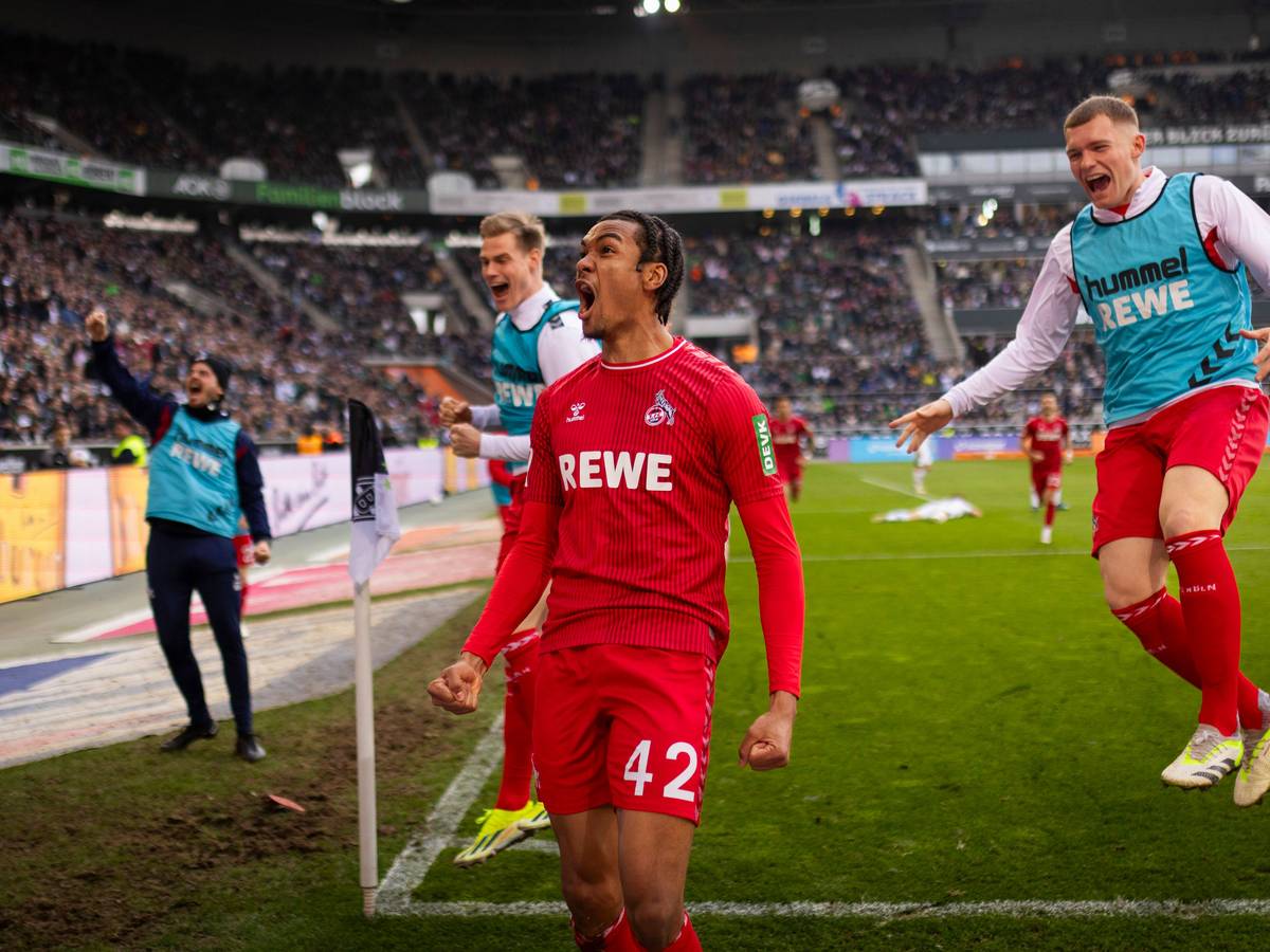 Damion Downs beim Torjubel im Borussia-Park.