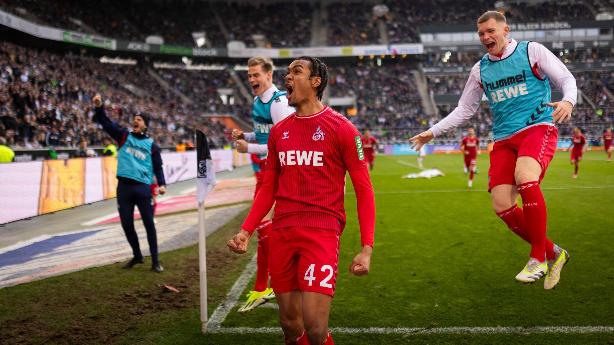 Damion Downs beim Torjubel im Borussia-Park.