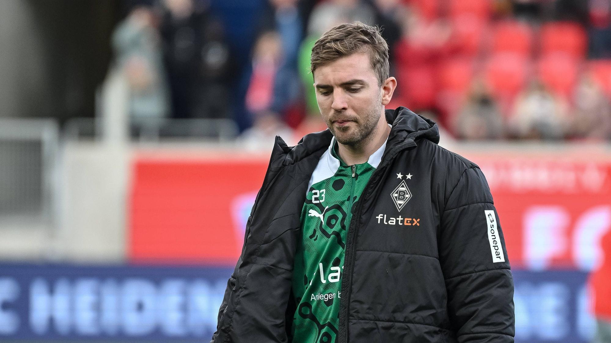 Christoph Kramer in einer Trainingsjacke von Borussia.