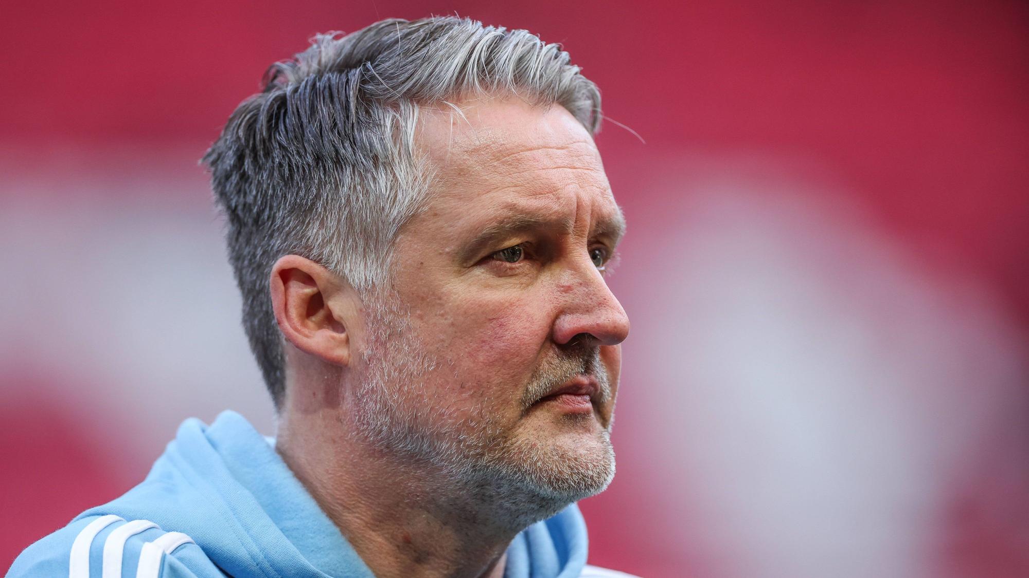 Simon Henzler bei einem Schalke-Spiel.