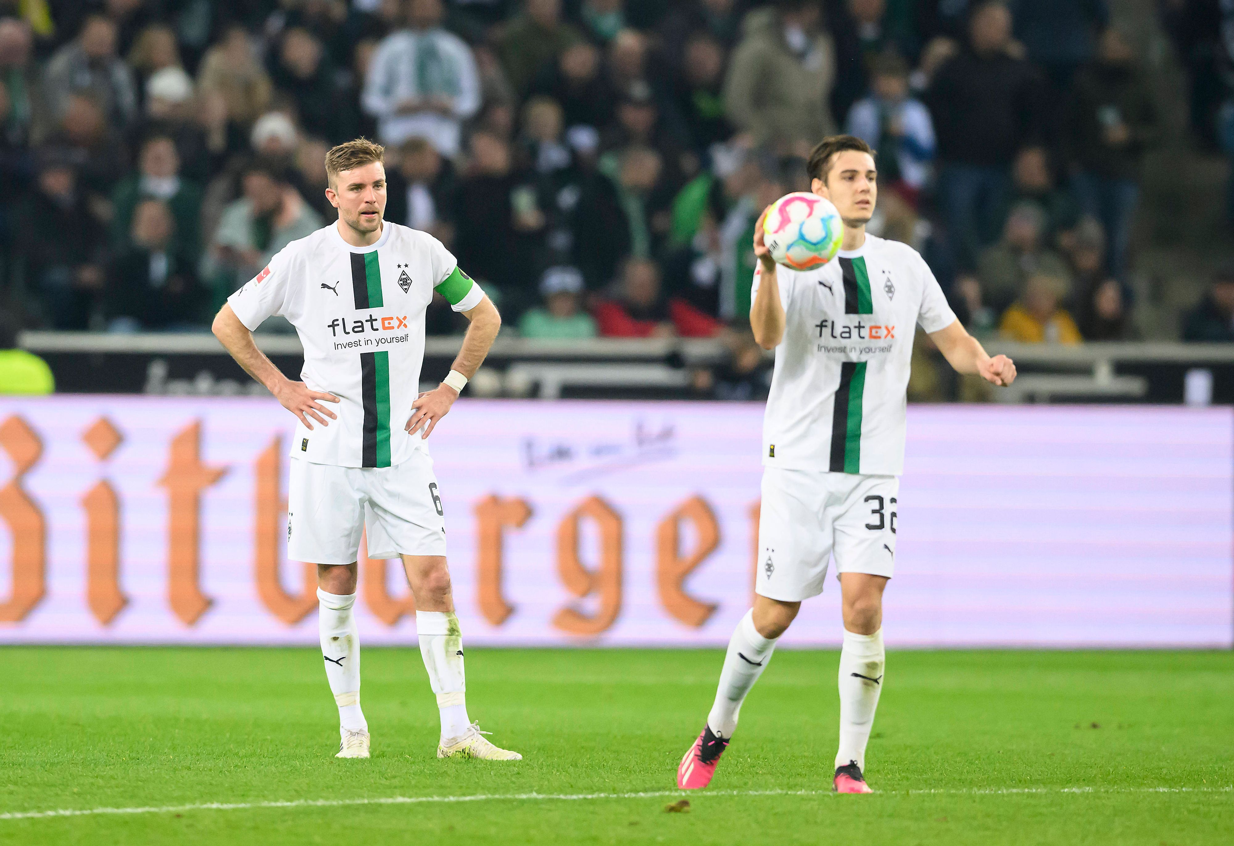 Christoph Kramer und Florian Neuhaus auf dem Platz für Gladbach.