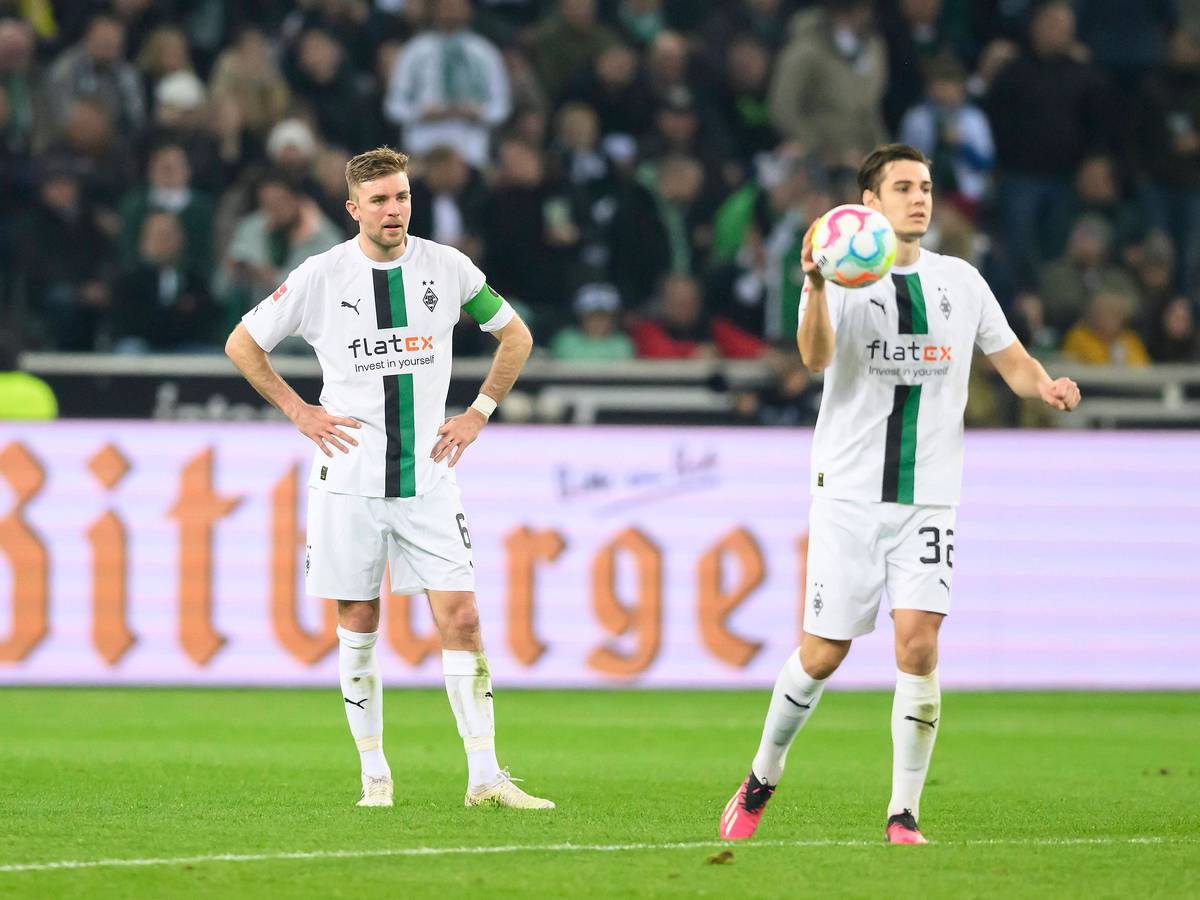 Christoph Kramer und Florian Neuhaus auf dem Platz für Gladbach.