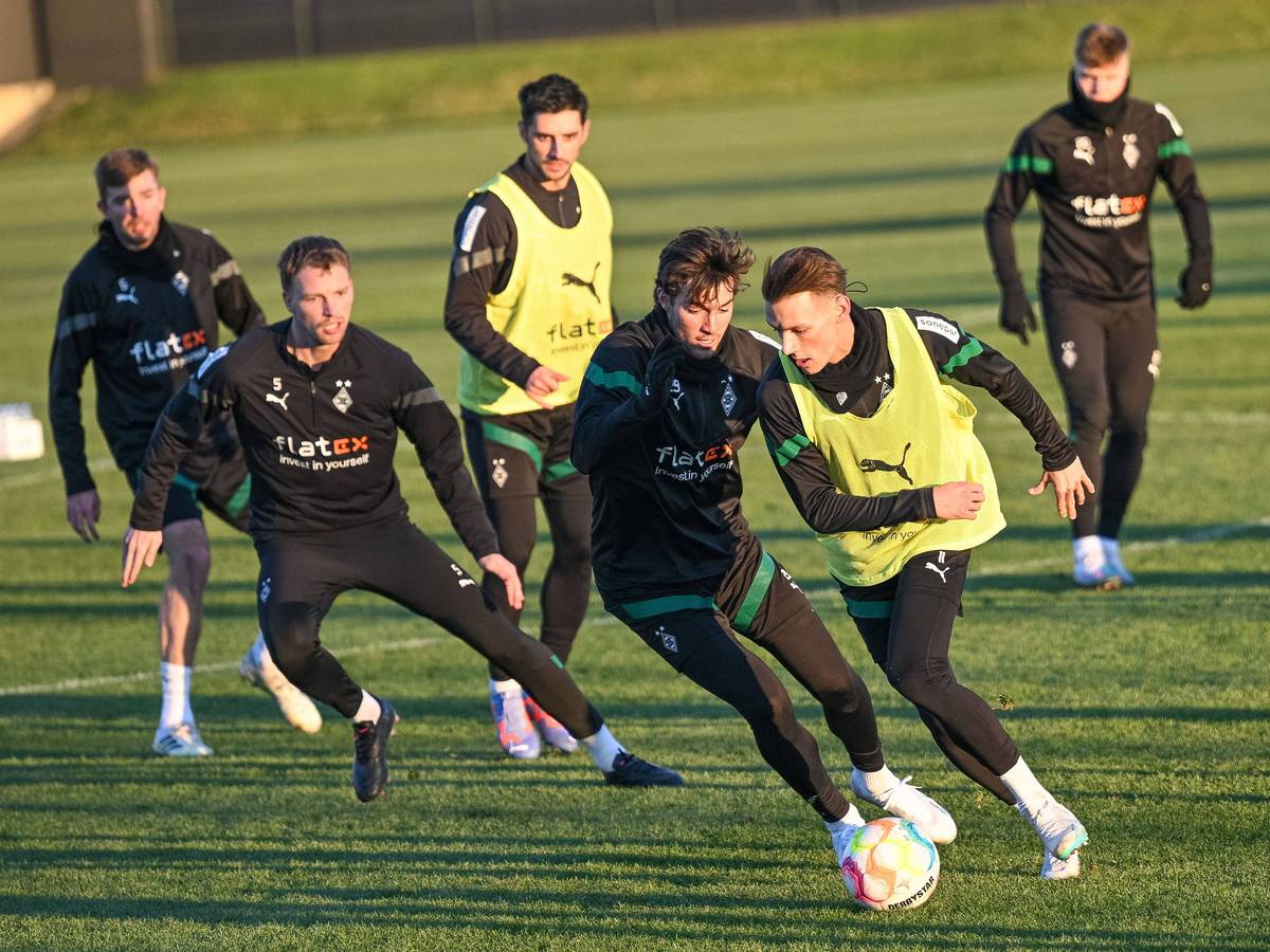 Profis von Borussia Mönchengladbach beim Training.