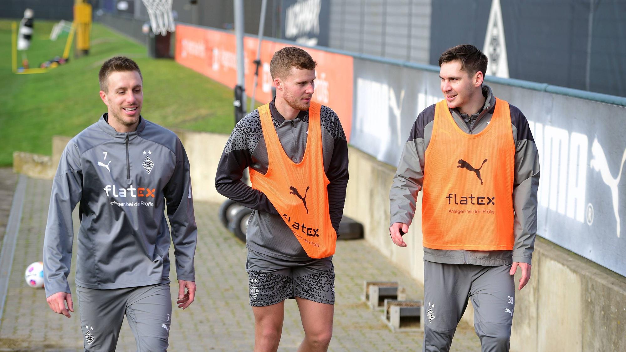 Spieler von Borussia Mönchengladbach nach dem Training.