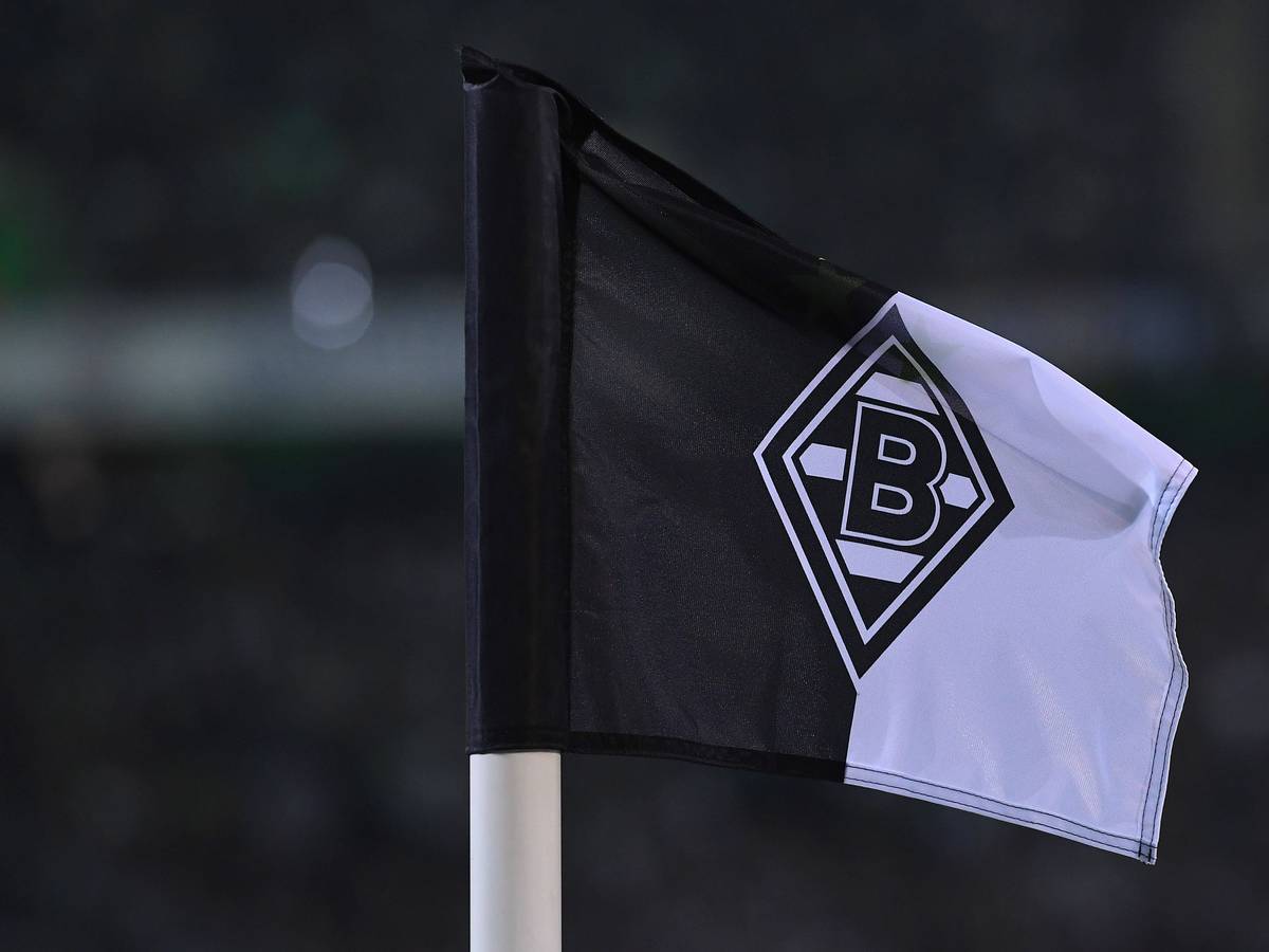 Eine Eckfahne im Borussia-Park.