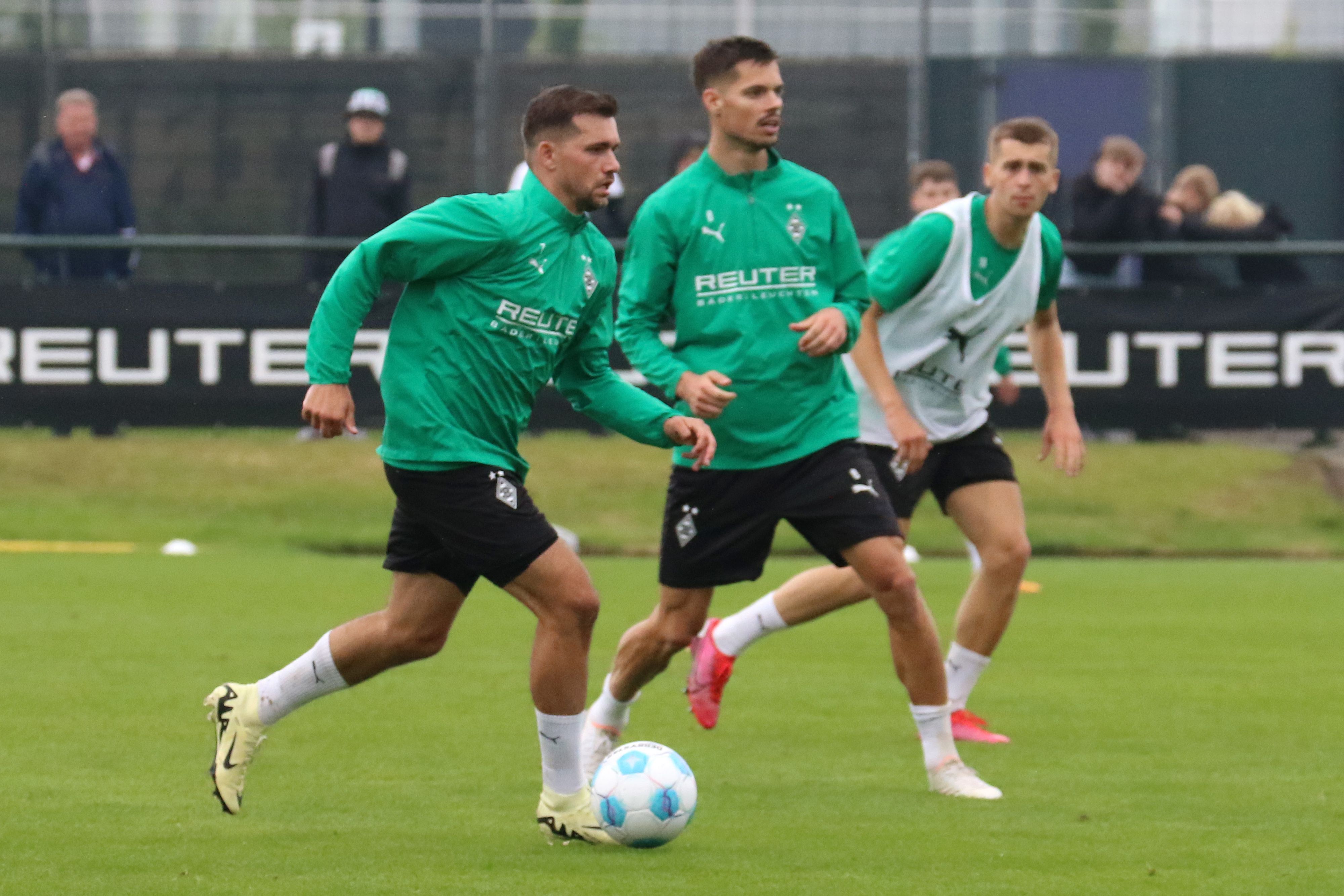 Neuzugang Kevin Stöger beim Training für Borussia Mönchengladbach.