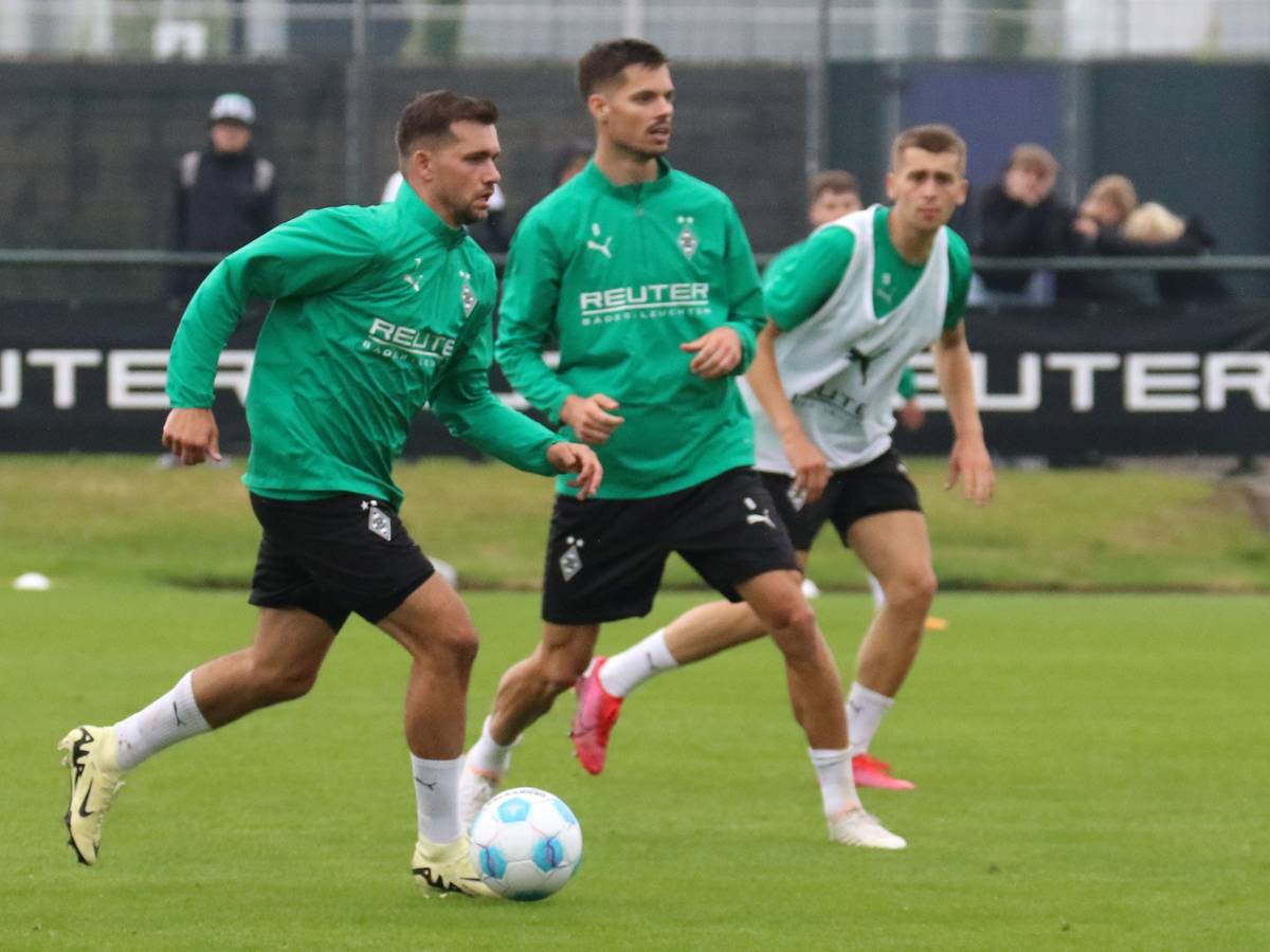 Neuzugang Kevin Stöger beim Training für Borussia Mönchengladbach.