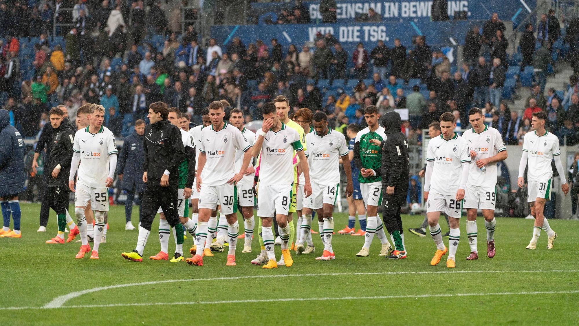 Frust bei den Gladbach-Spielern in Hoffenheim.
