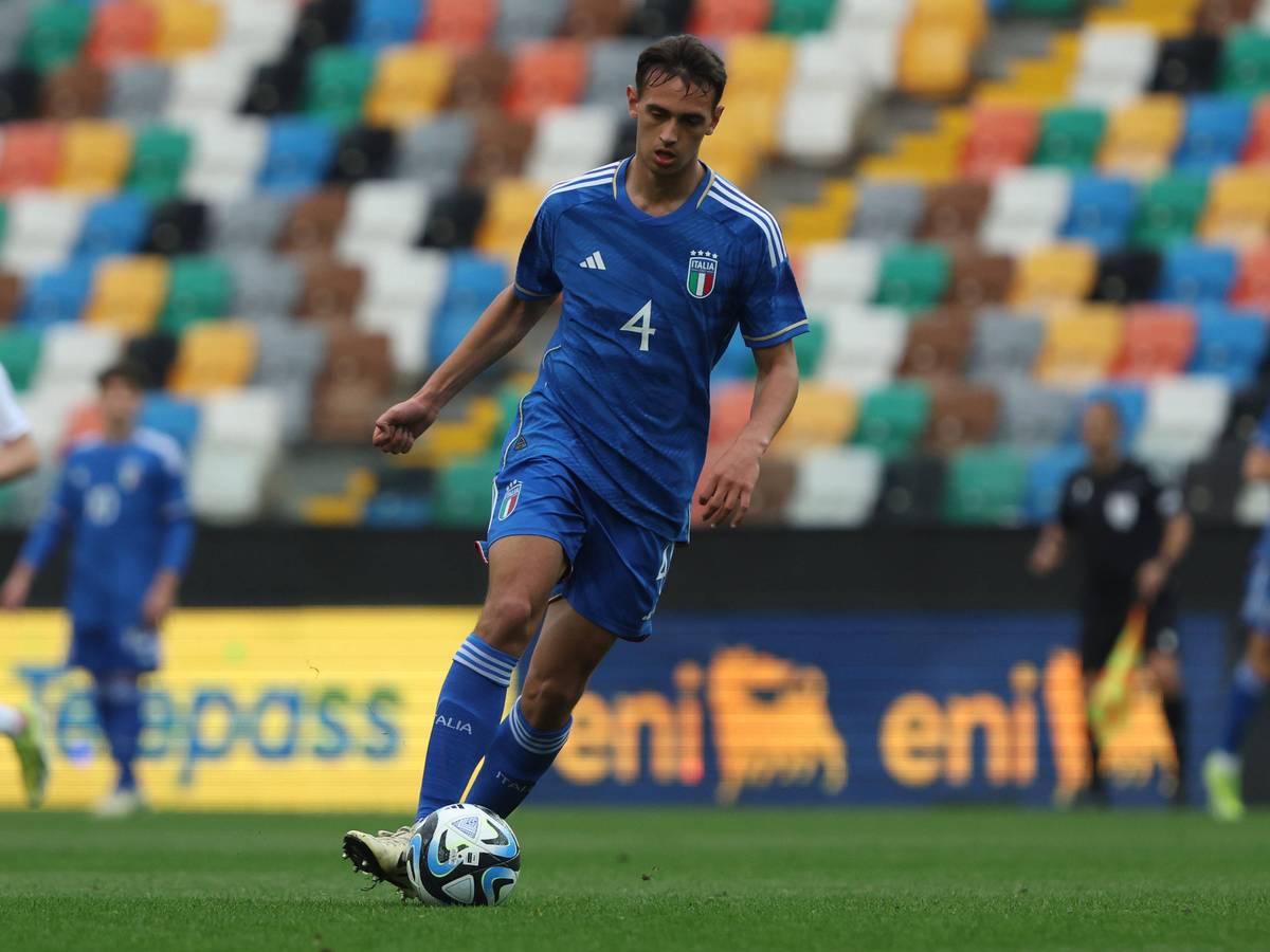 Fabio Chiarodia im Einsatz für die italienische U19-Auswahl.
