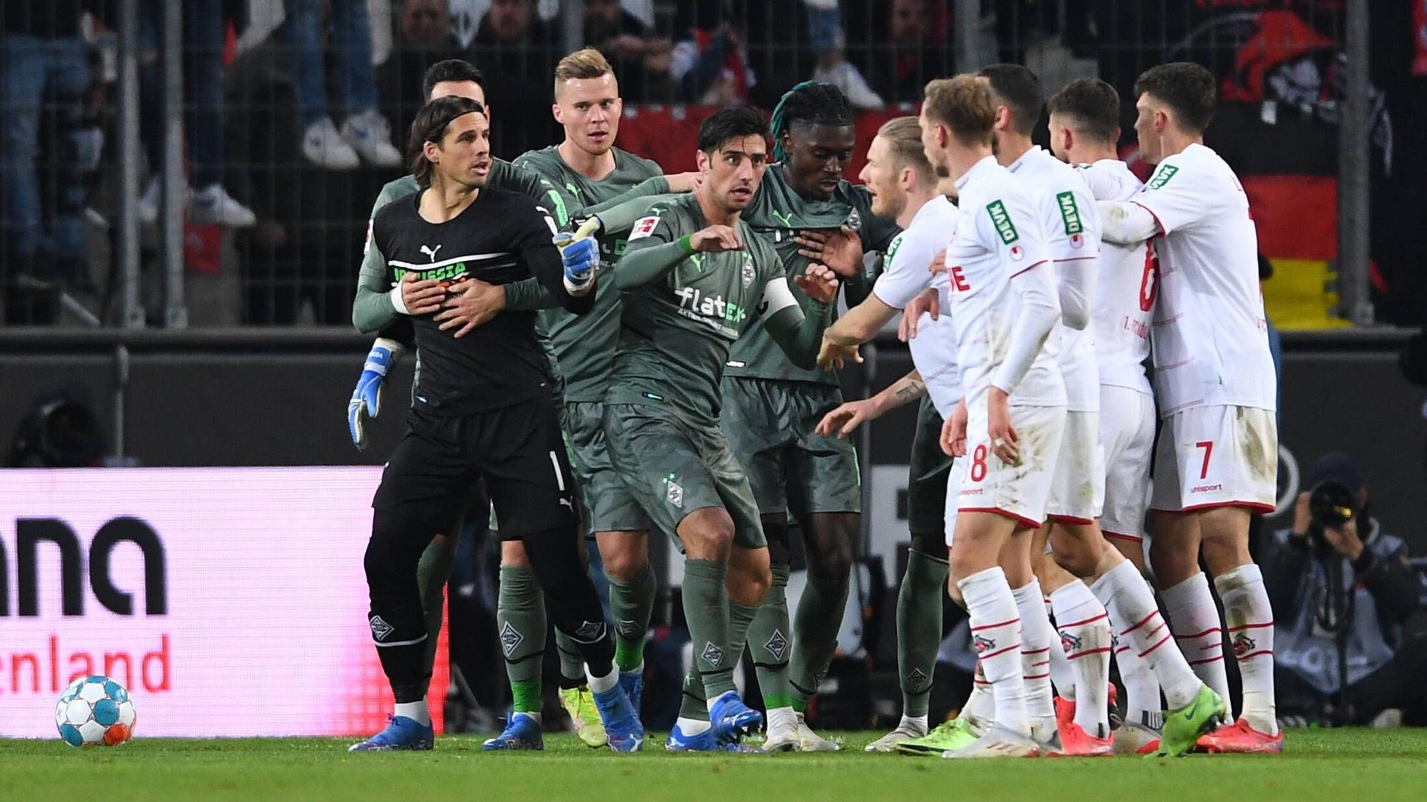Lars Stindl hat Stress mit Spielern des 1. FC Köln.