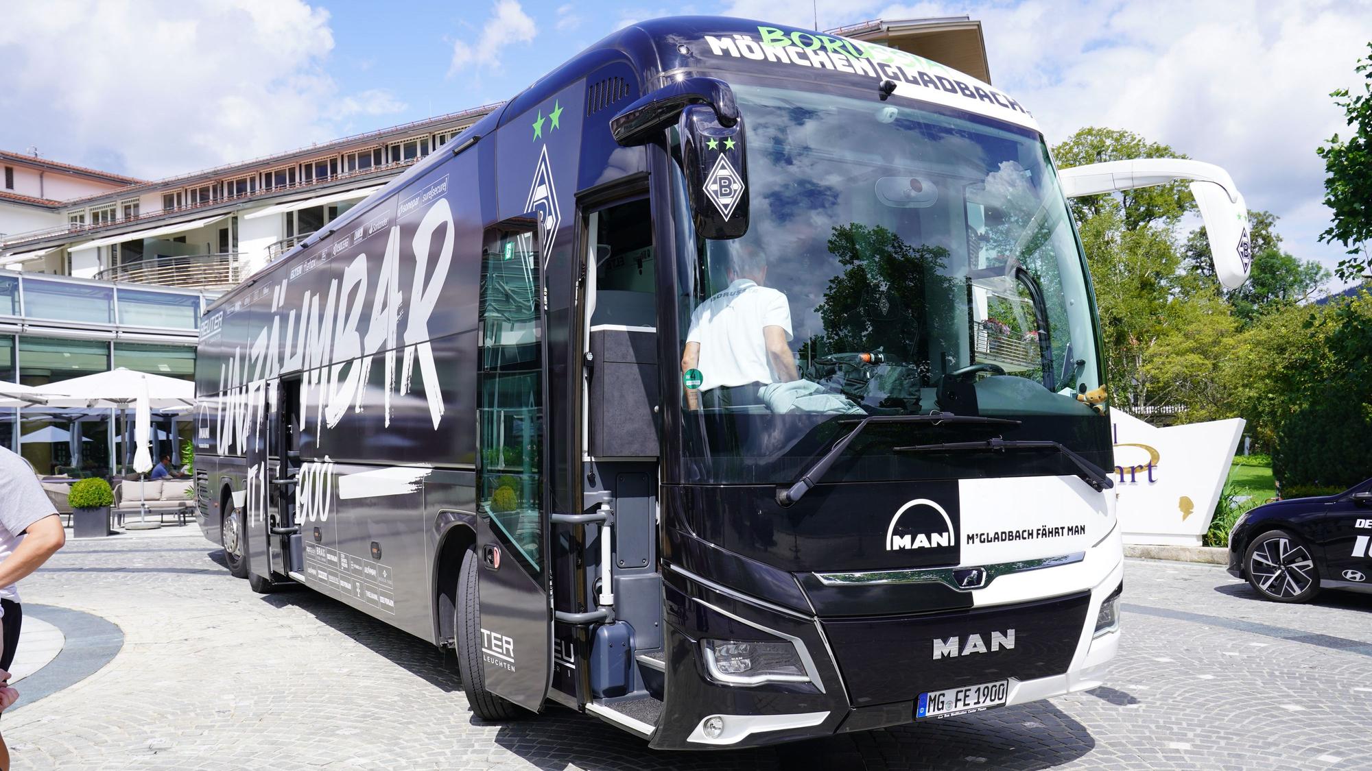 Bus von Borussia Mönchengladbach.