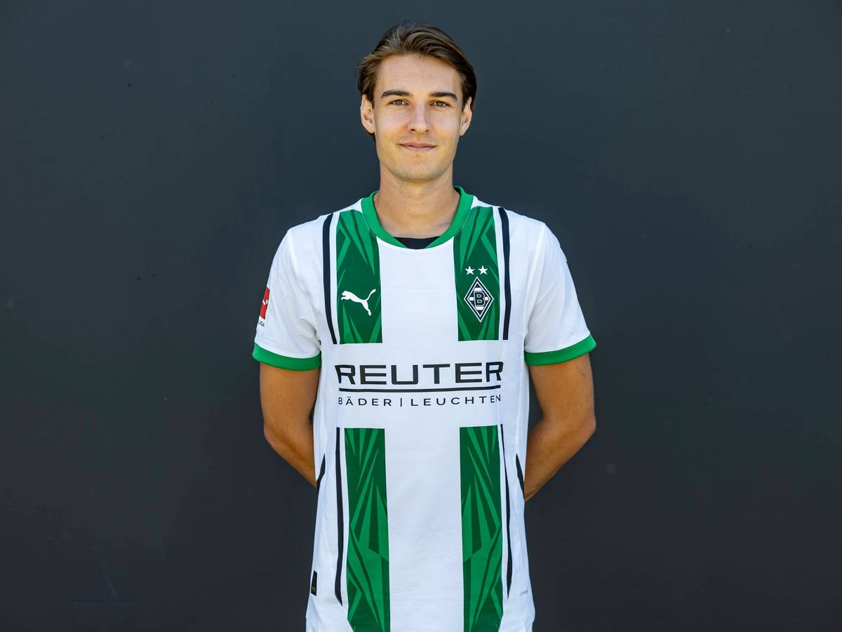 Florian Neuhaus, Mittelfeldspieler von Fußball-Bundesligist Borussia Mönchengladbach in der Saison 2024/2025.