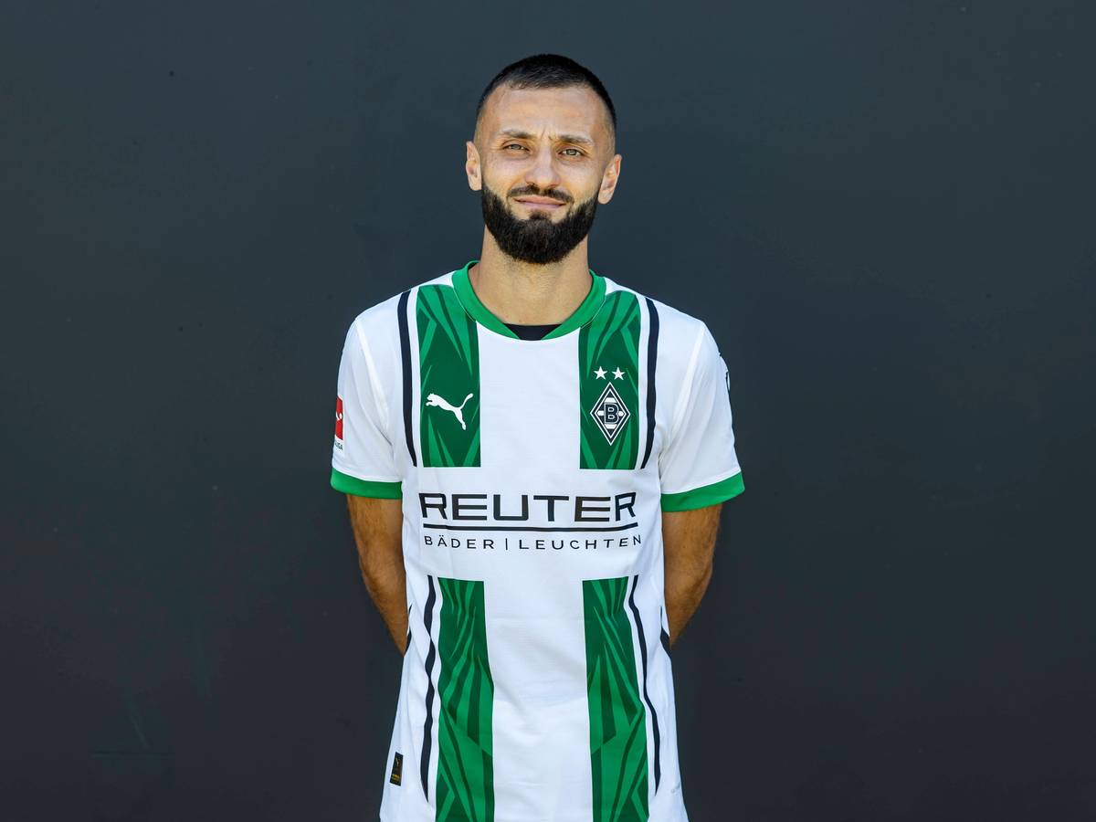 Franck Honorat, Rechtsaußen von Fußball-Bundesligist Borussia Mönchengladbach in der Saison 2024/2025.
