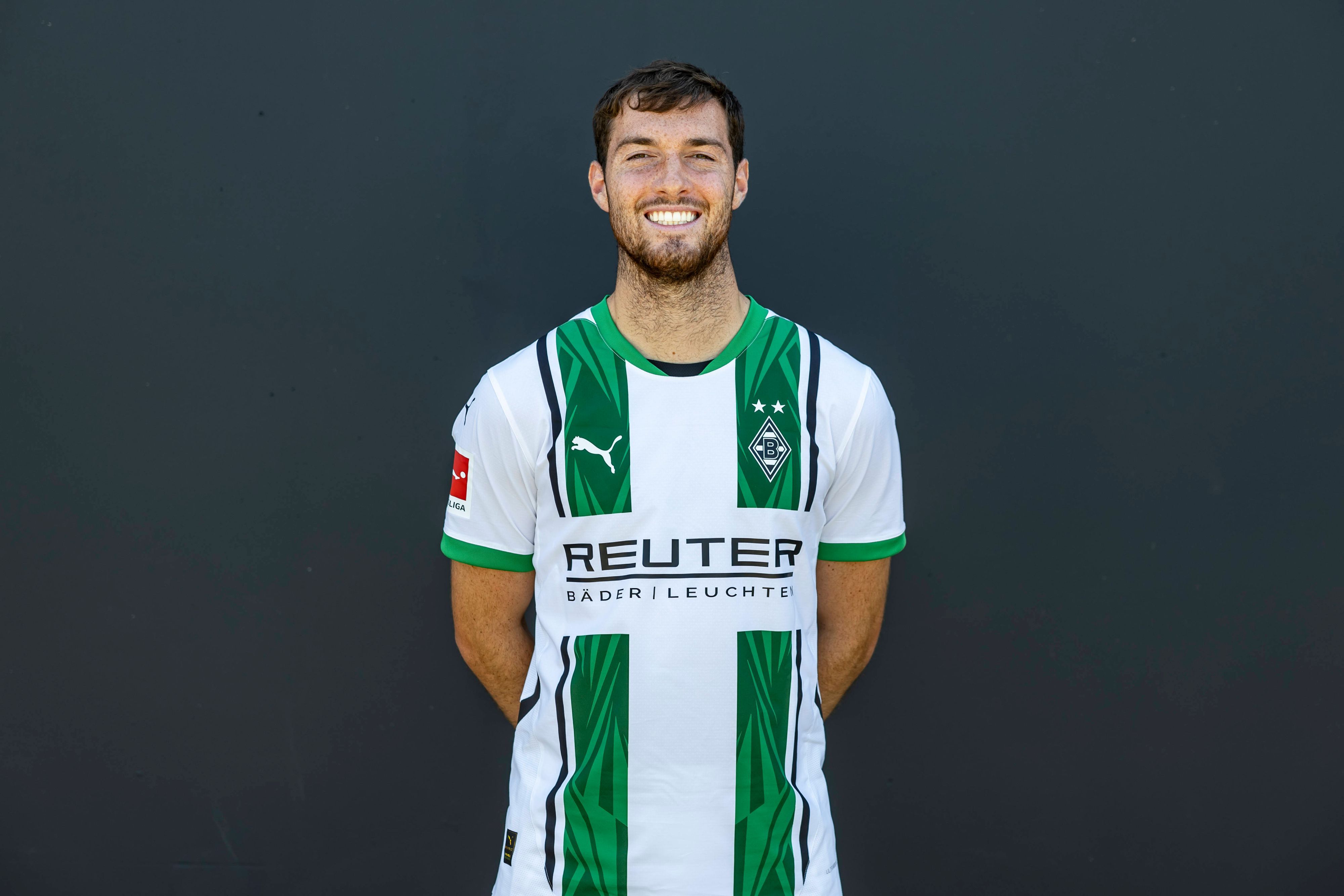 Joe Scally, rechter Verteidiger von Fußball-Bundesligist Borussia Mönchengladbach in der Saison 2024/2025. Er ist US-Nationalspieler.