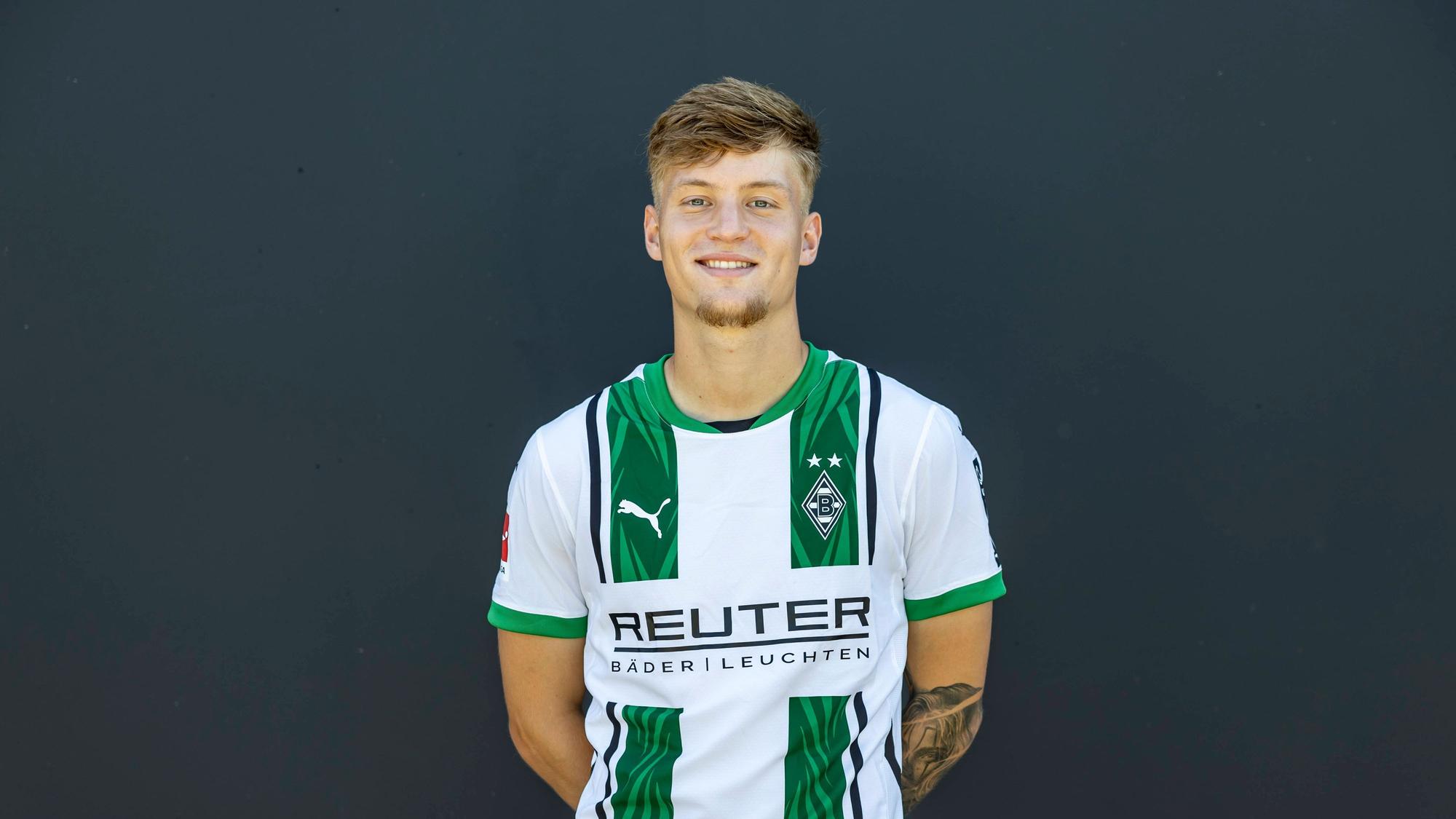 Luca Netz, linker Verteidiger von Fußball-Bundesligist Borussia Mönchengladbach in der Saison 2024/2025.