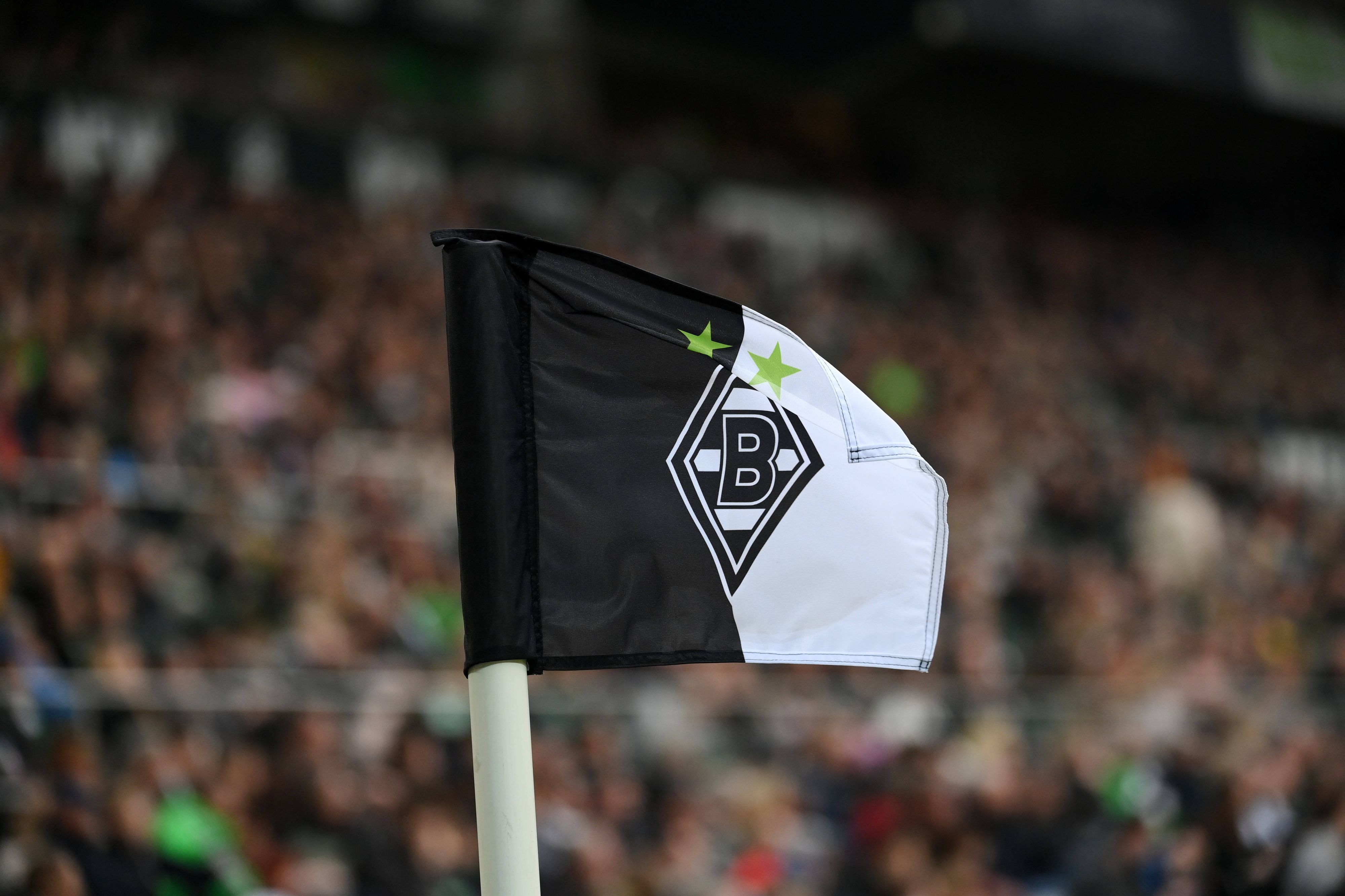 Eine Gladbacher Eckfahne im Borussia-Park.