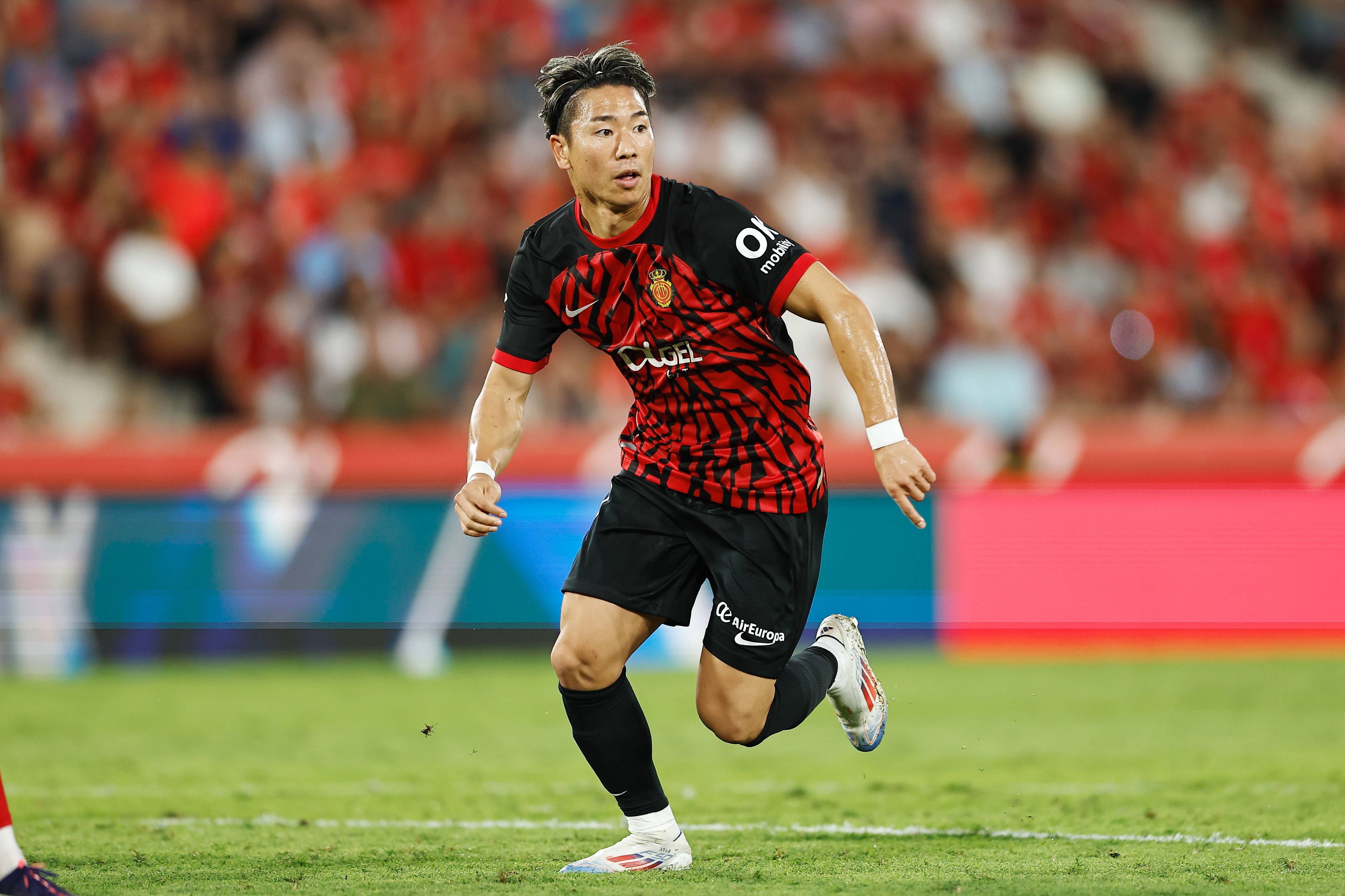Takuma Asano im Einsatz für Mallorca.