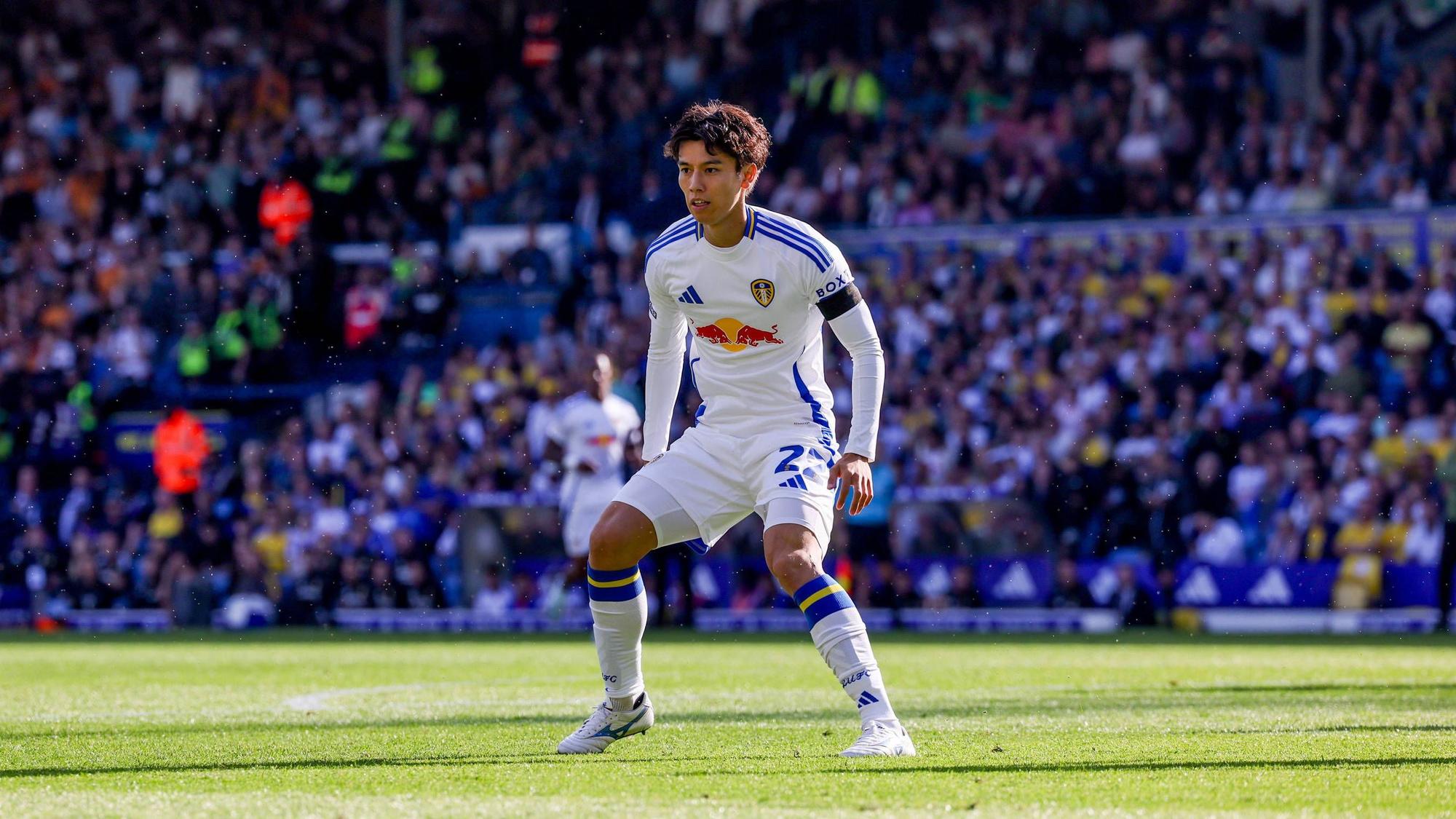 Ao Tanaka im Einsatz für Leeds United.