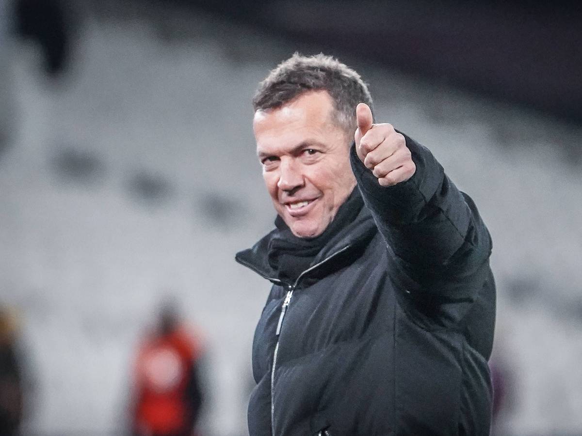 Daumen hoch von Lothar Matthäus.
