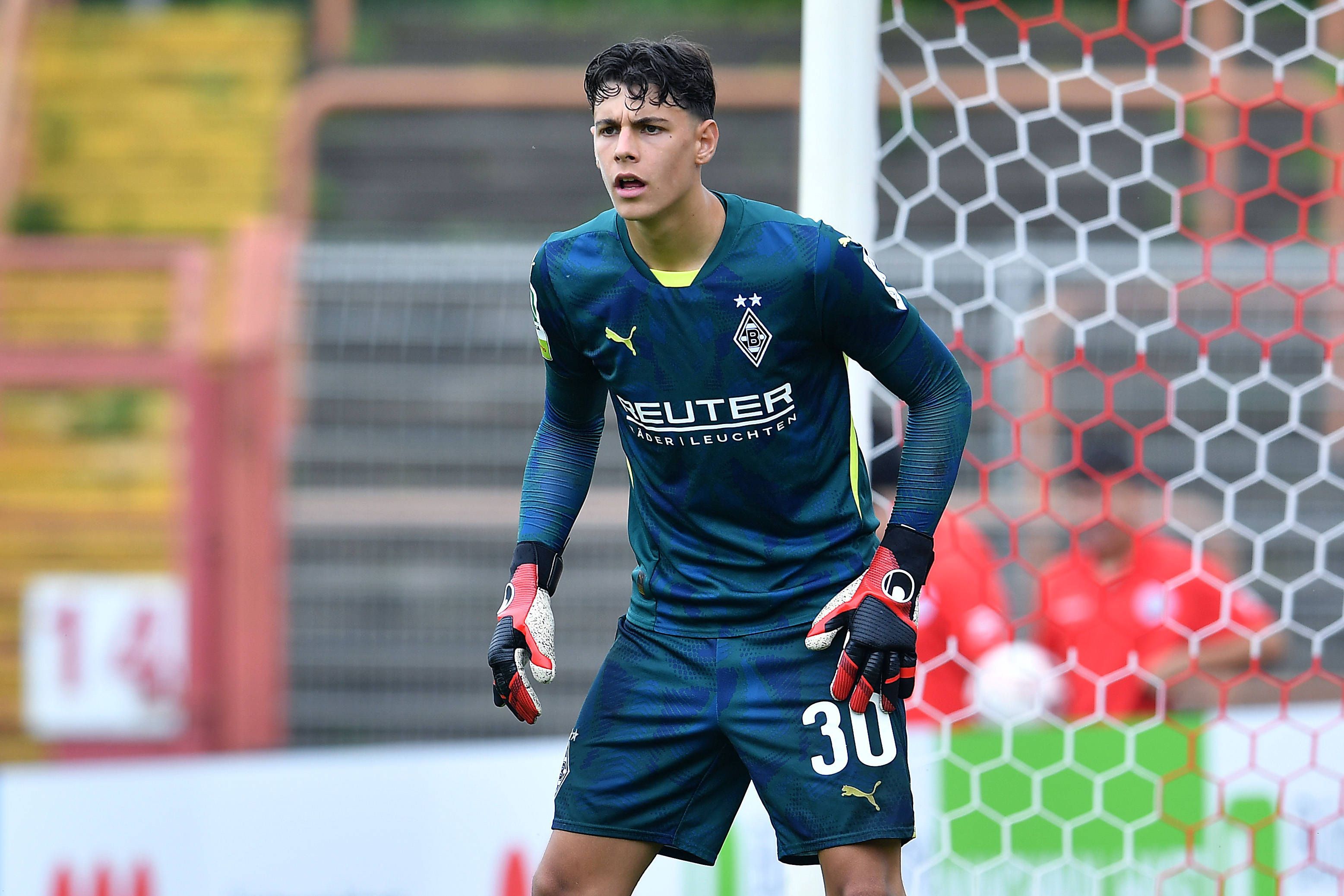 Maximilan Neutgens im Tor der U23 von Borussia Mönchengladbach.