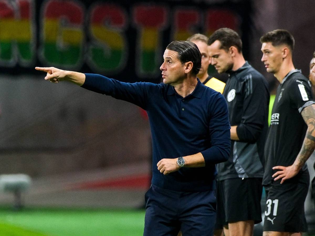 Gerardo Seoane mit Anweisungen in Frankfurt.