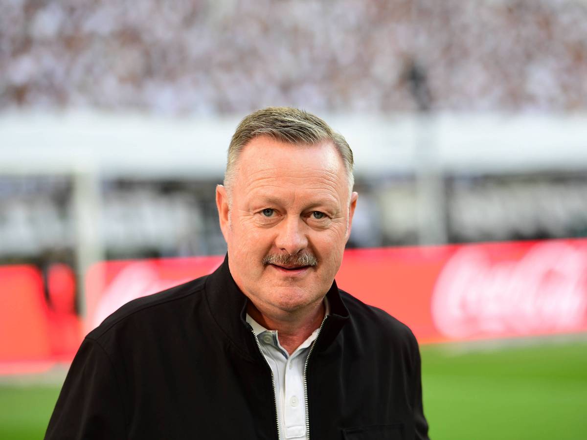 Roland Virkus beim Bundesliga-Auftakt.