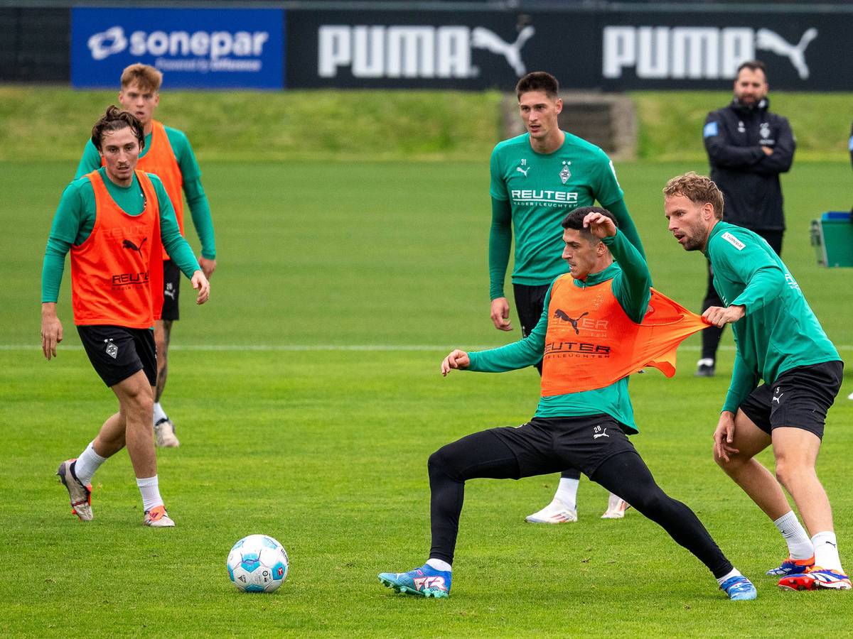 Profis von Borussia Mönchengladbach beim Training am 17. September 2024.