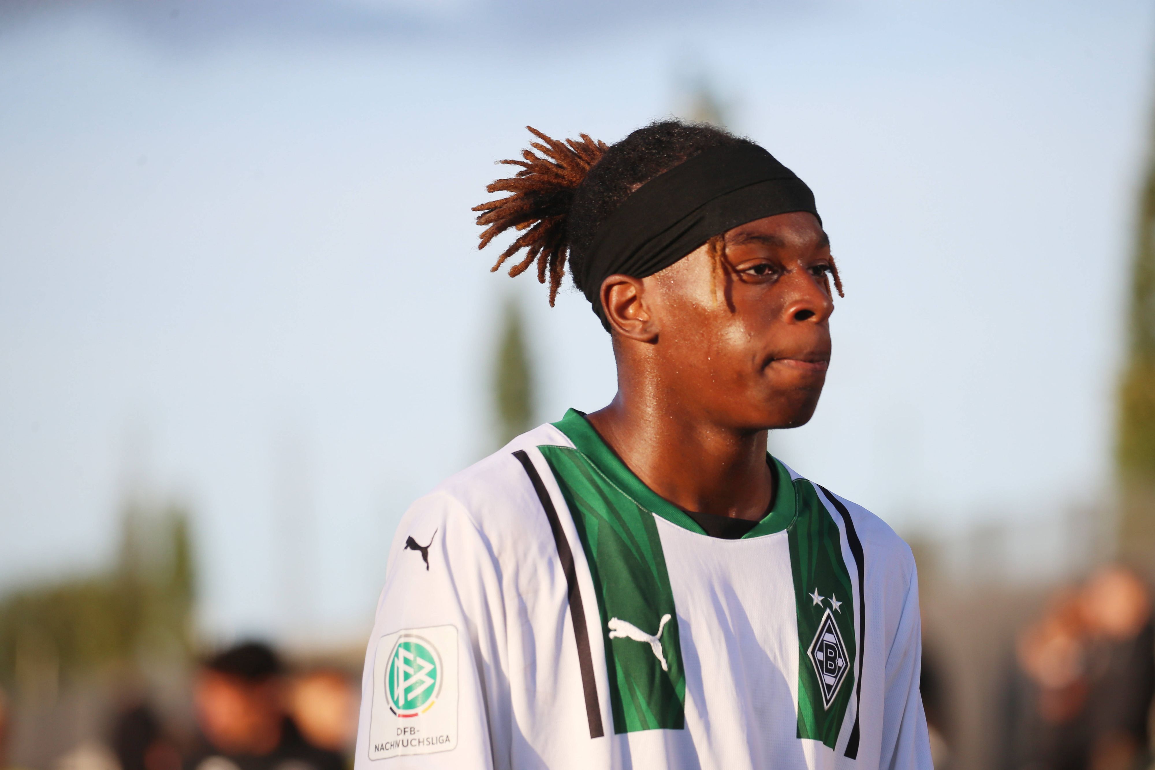 Winsley Boteli bei einem Spiel mit der U19.
