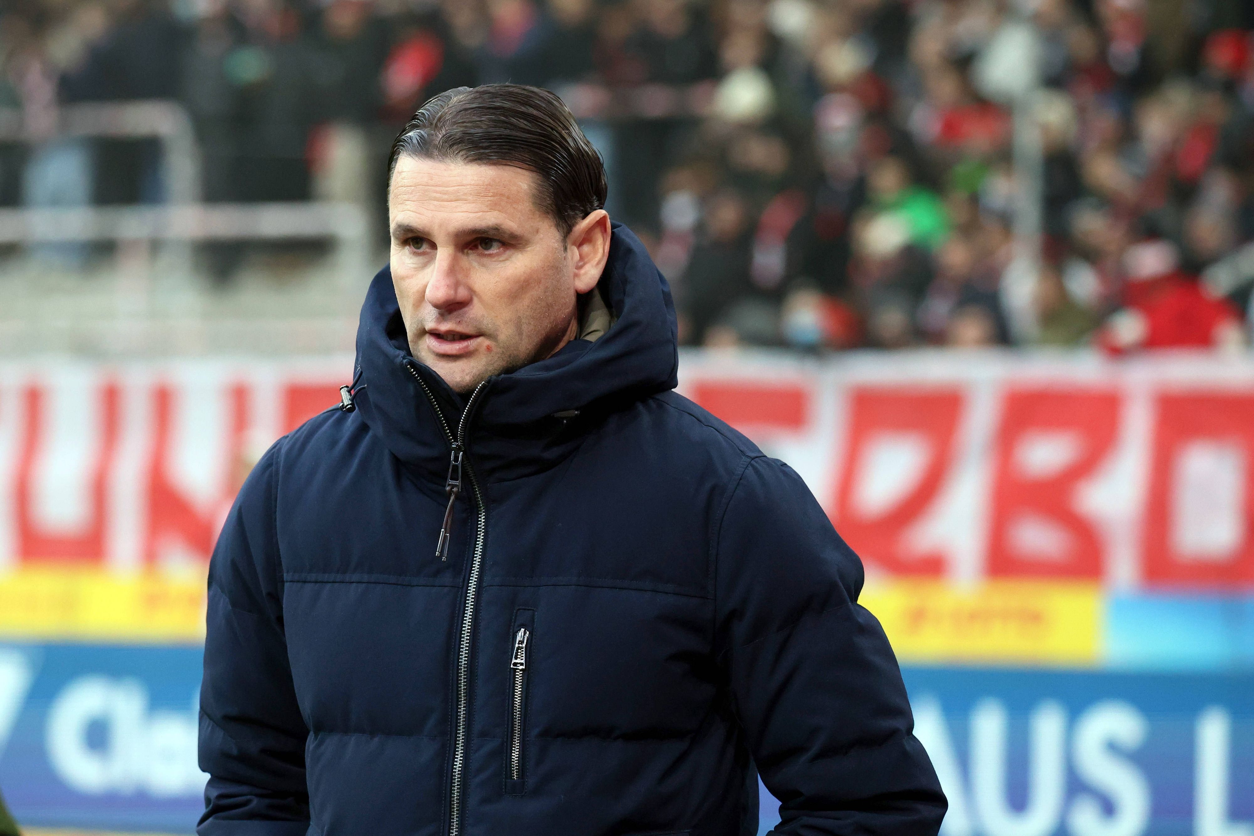 Gerardo Seoane beim Auswärtsspiel gegen den SC Freiburg.