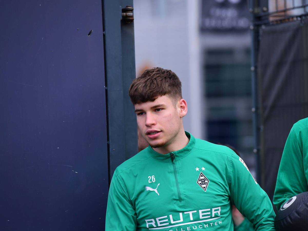 Lukas Ullrich beim Gladbach-Training.