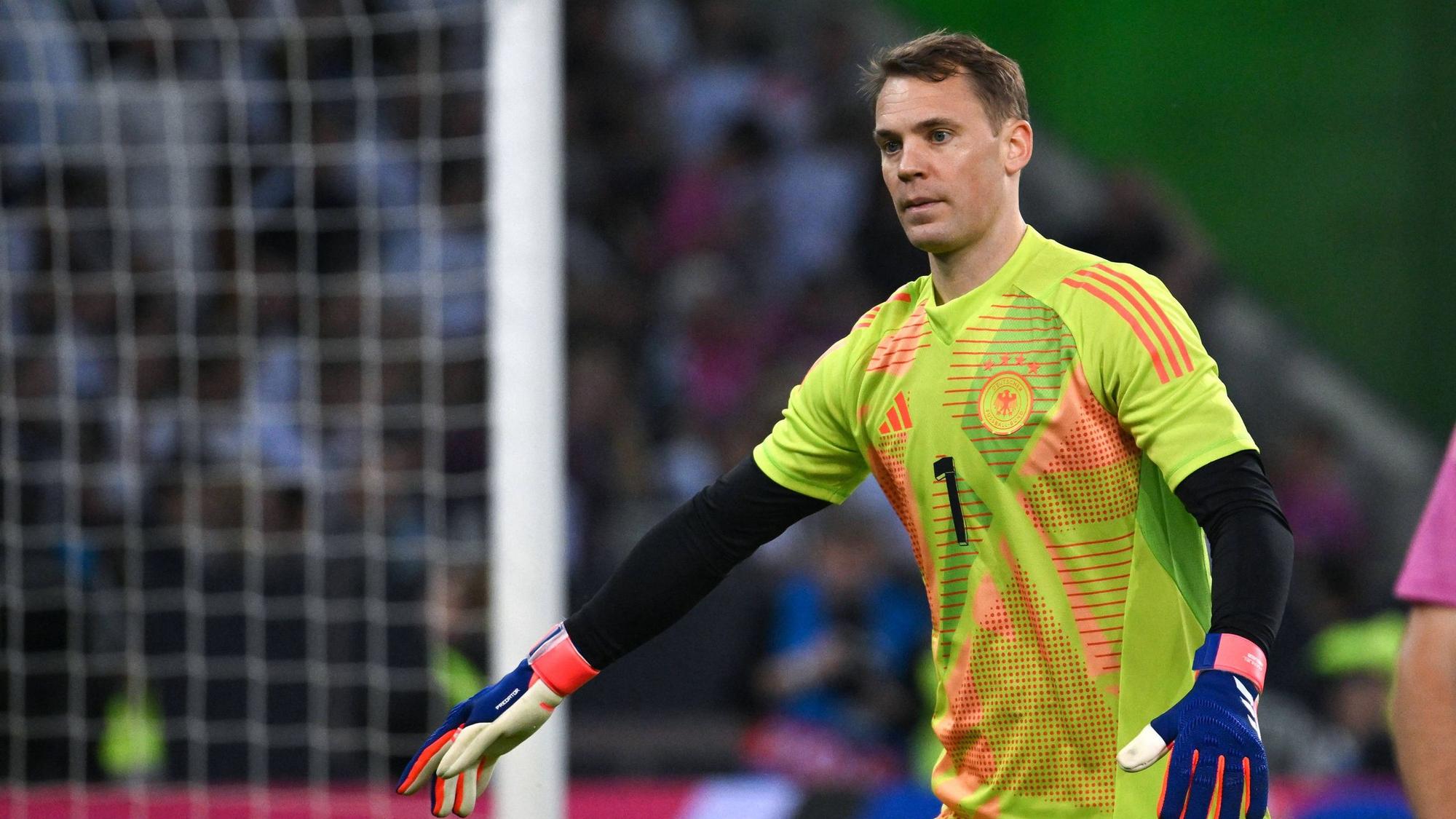 Manuel Neuer mit dem DFB-Team im Borussia-Park.