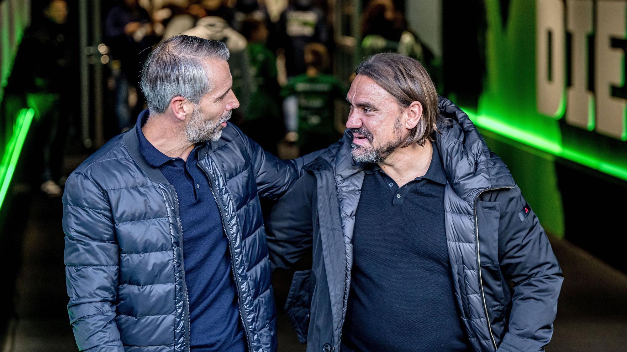 Marco Rose und Daniel Farke begrüßen sich im Borussia-Park.