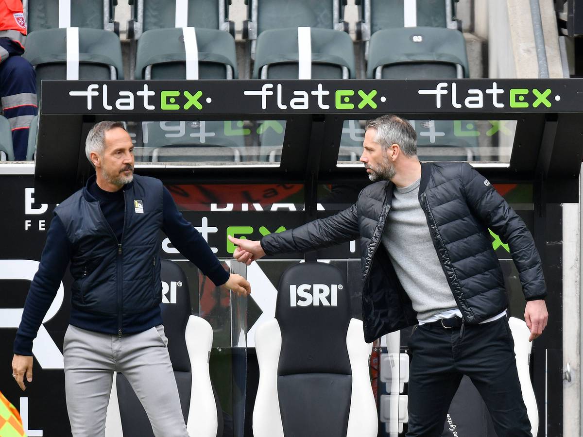 Adi Hütter und Marco Rose geben sich die Hand.