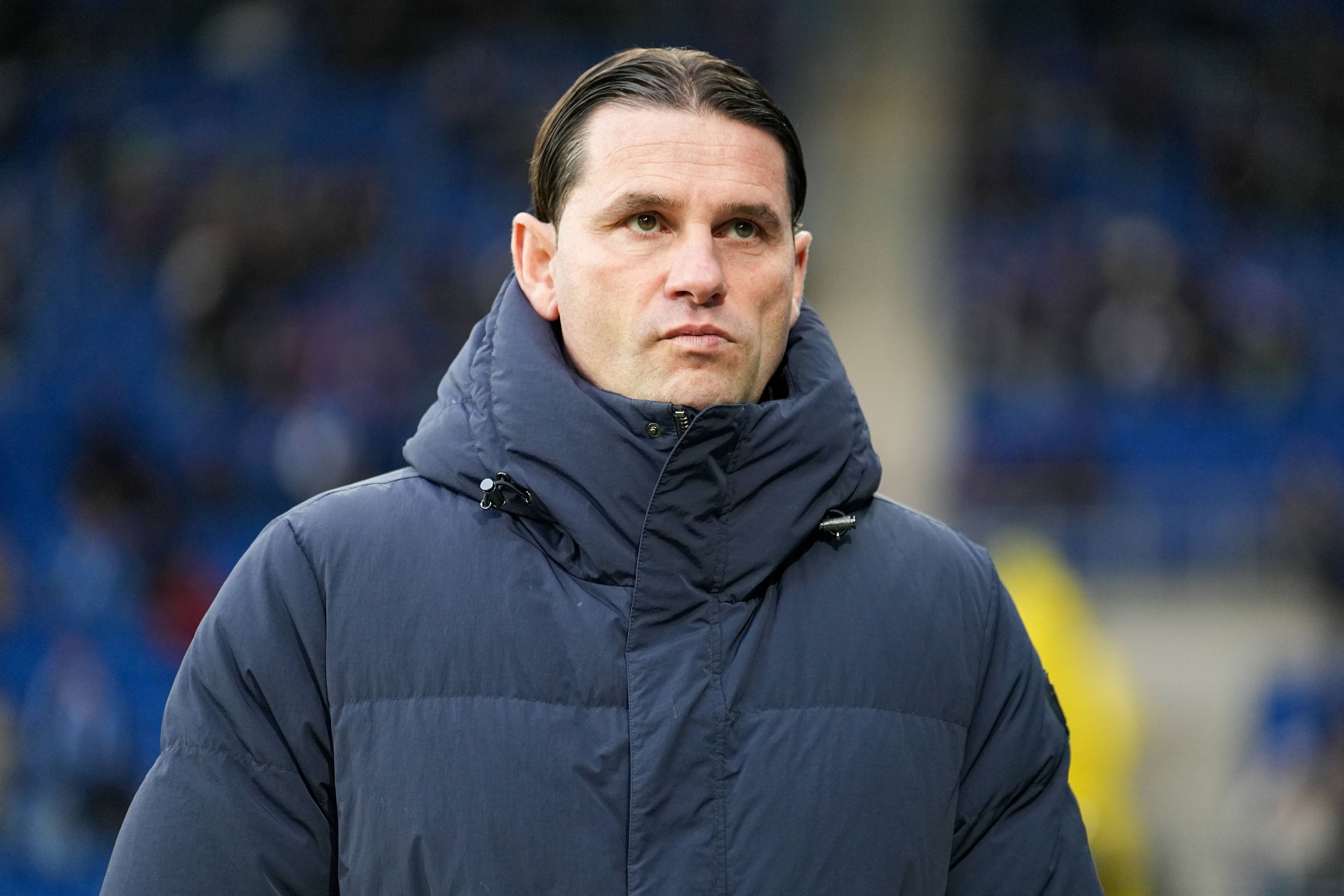 Gerardo Seoane an der Seitenlinie.