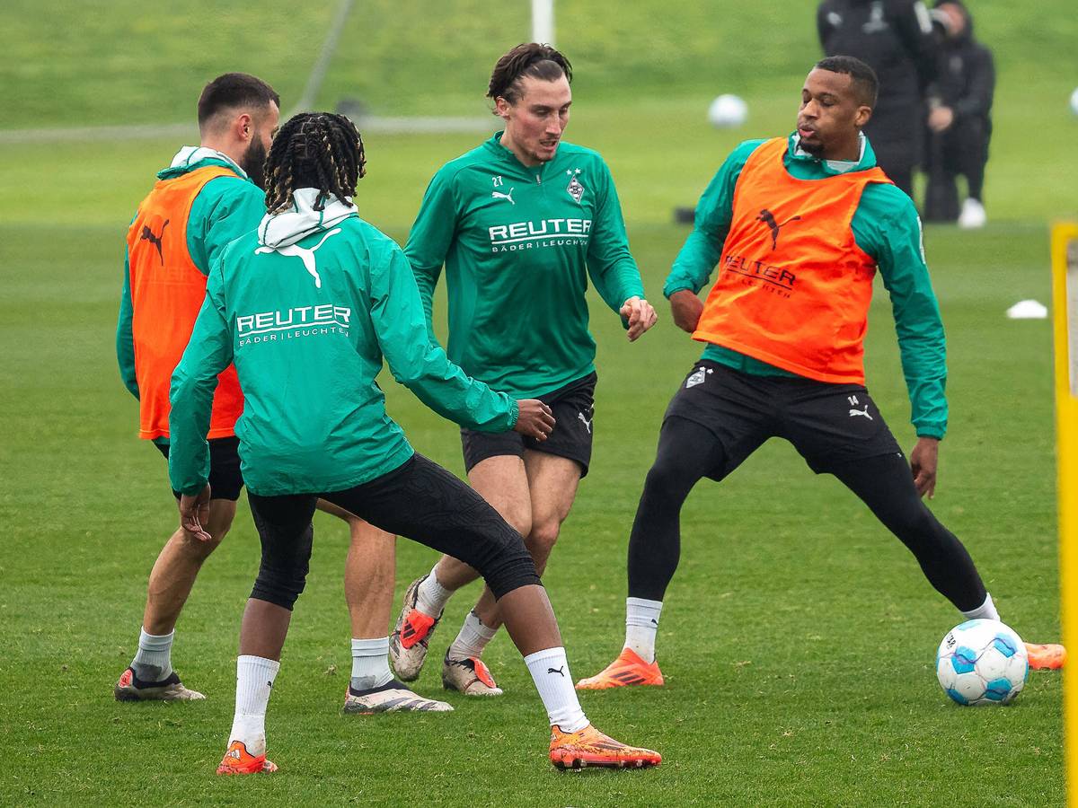 Spieler von Borussia Mönchengladbach beim Training.